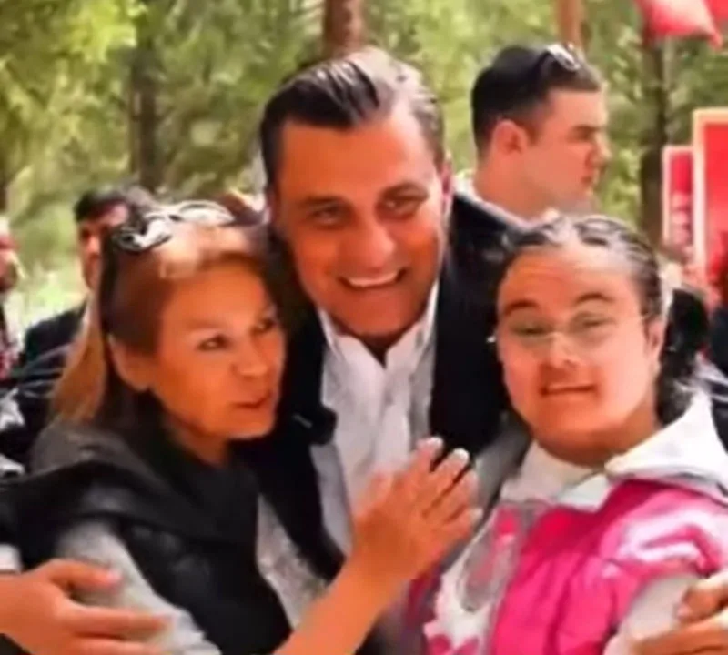 Manisa Büyükşehir Belediye Başkanı Ferdi Zeyrek Hayatını Kaybetti