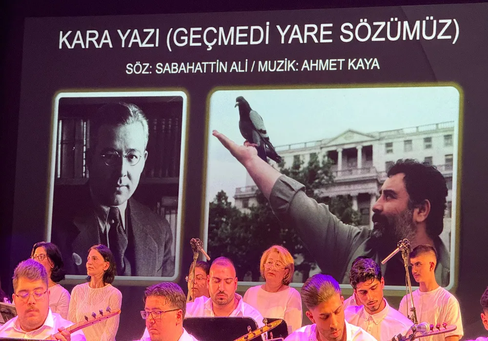 Şahin Bağlama Okulu 25. Yılında Berlin’de Unutulmaz Bir Konserle Kutlama Yaptı