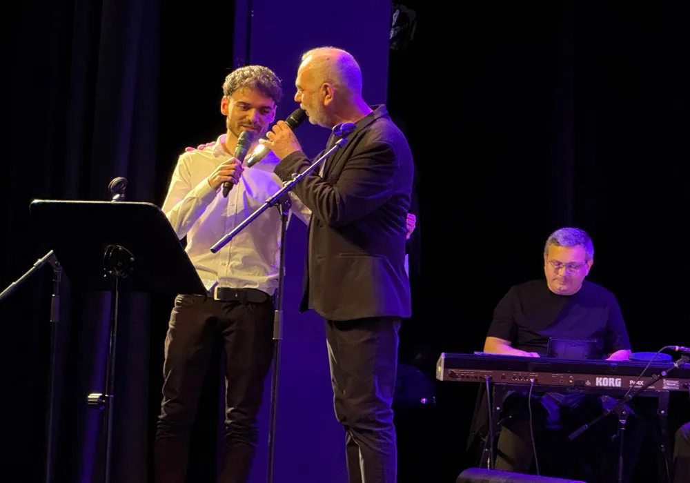 Şahin Bağlama Okulu 25. Yılında Berlin’de Unutulmaz Bir Konserle Kutlama Yaptı