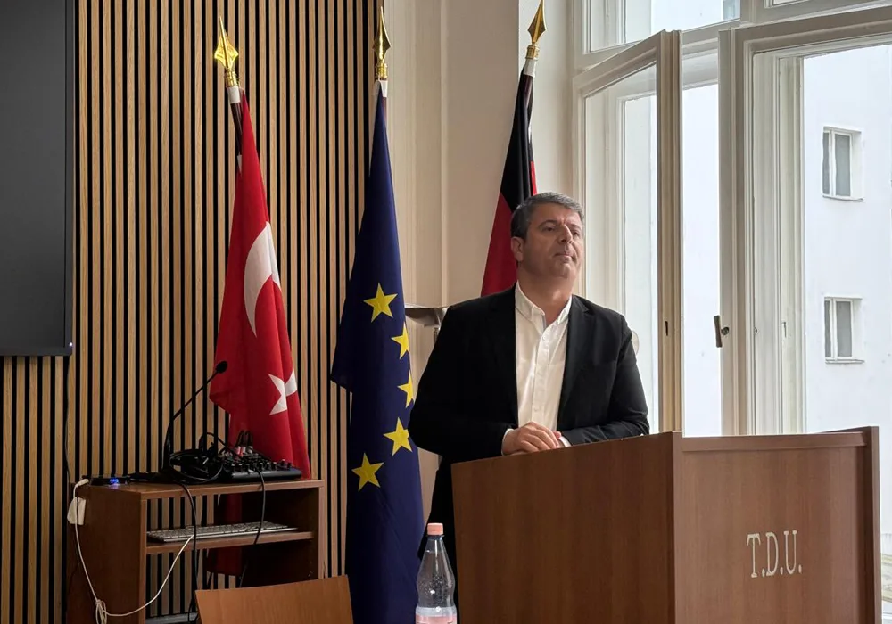 Berlin’den Adıyaman’a Uzanan Dayanışma Köprüsü