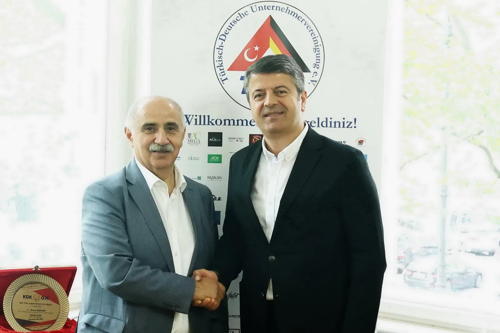Berlin’den Adıyaman’a Uzanan Dayanışma Köprüsü
