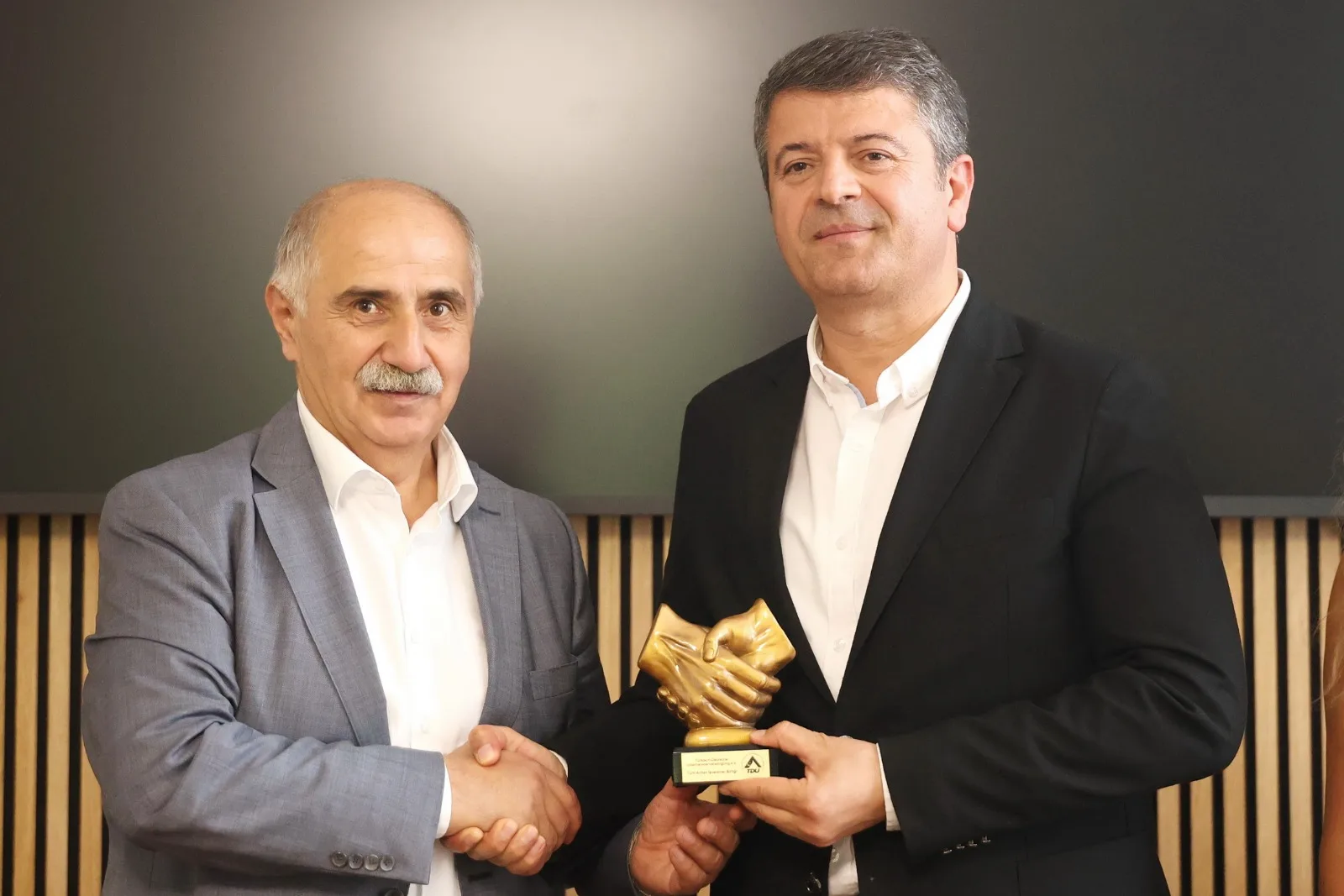 Berlin’den Adıyaman’a Uzanan Dayanışma Köprüsü