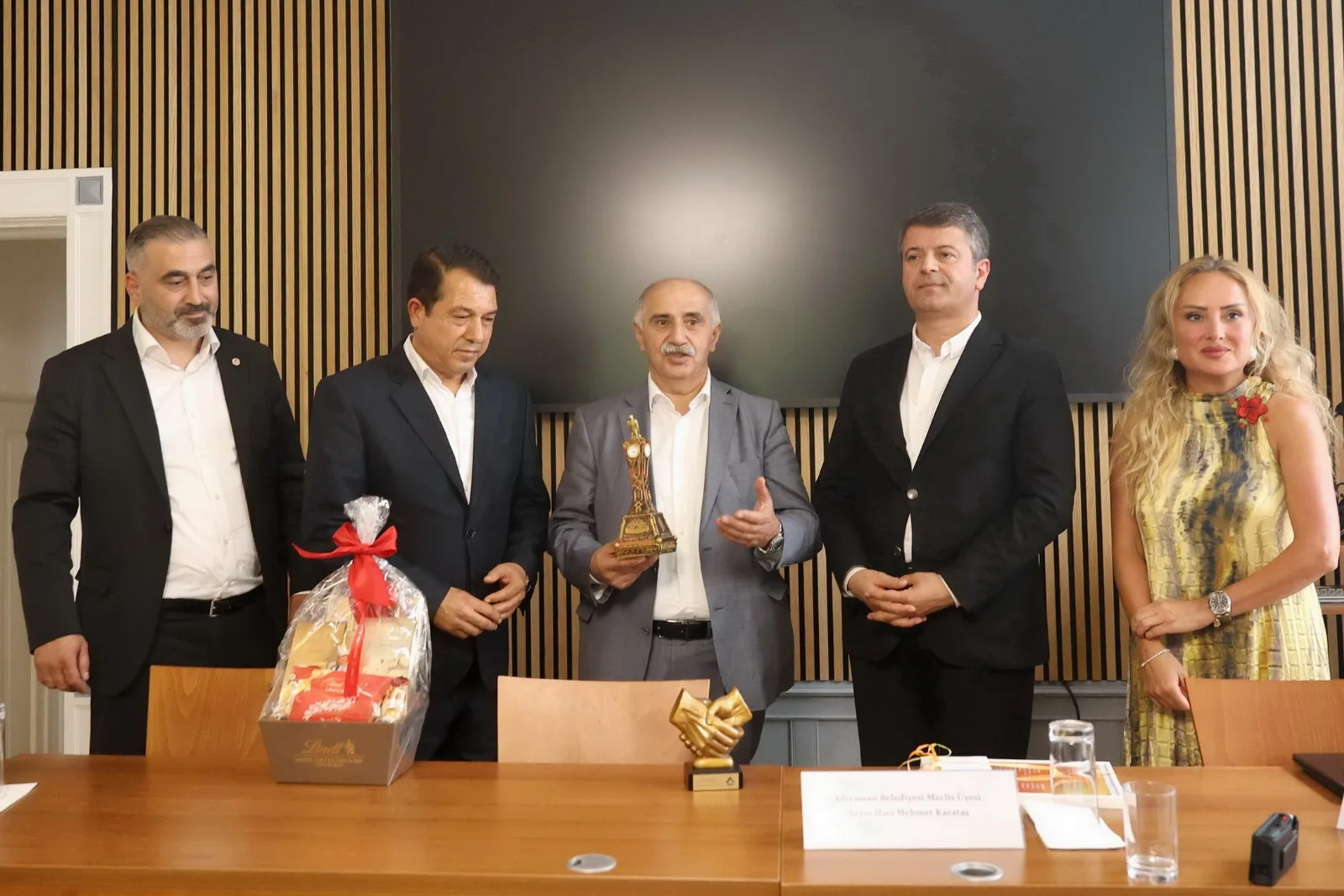 Berlin’den Adıyaman’a Uzanan Dayanışma Köprüsü