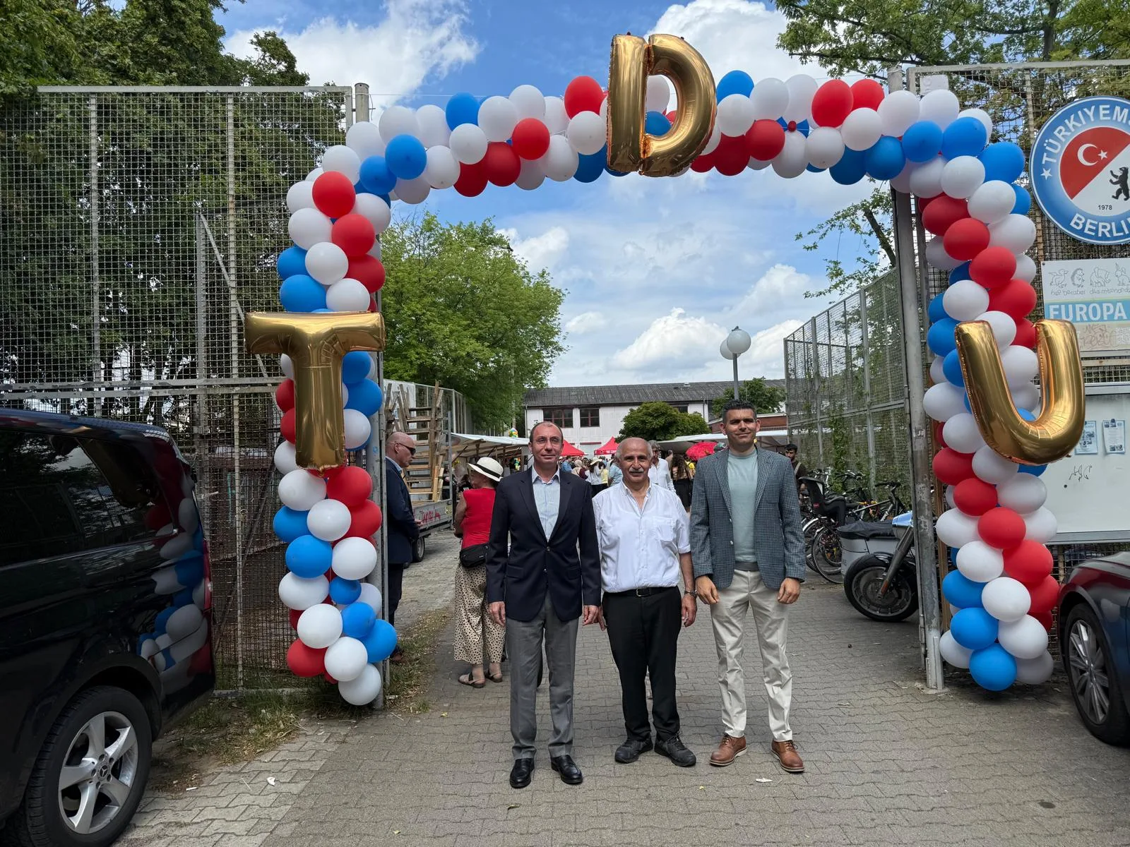 Berlin’de TDU Yaz Şenliği Coşkuyla Gerçekleşti