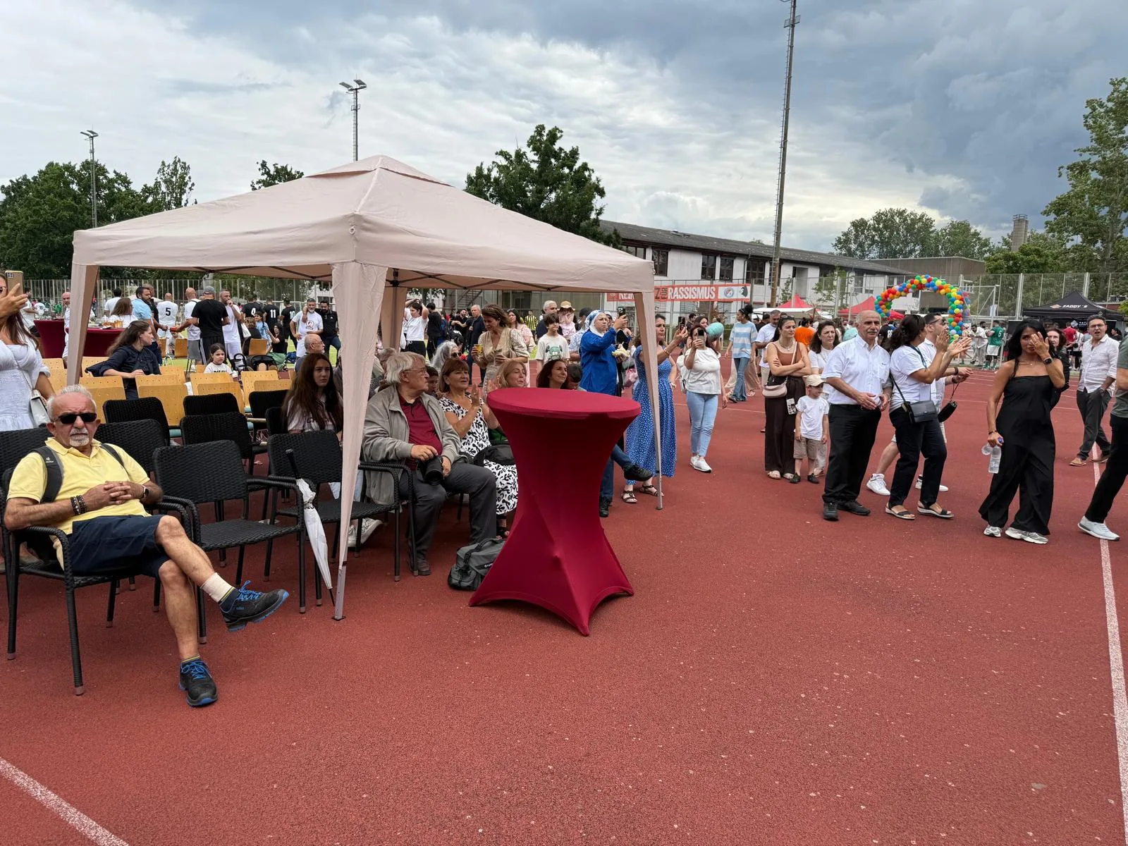 Berlin’de TDU Yaz Şenliği Coşkuyla Gerçekleşti