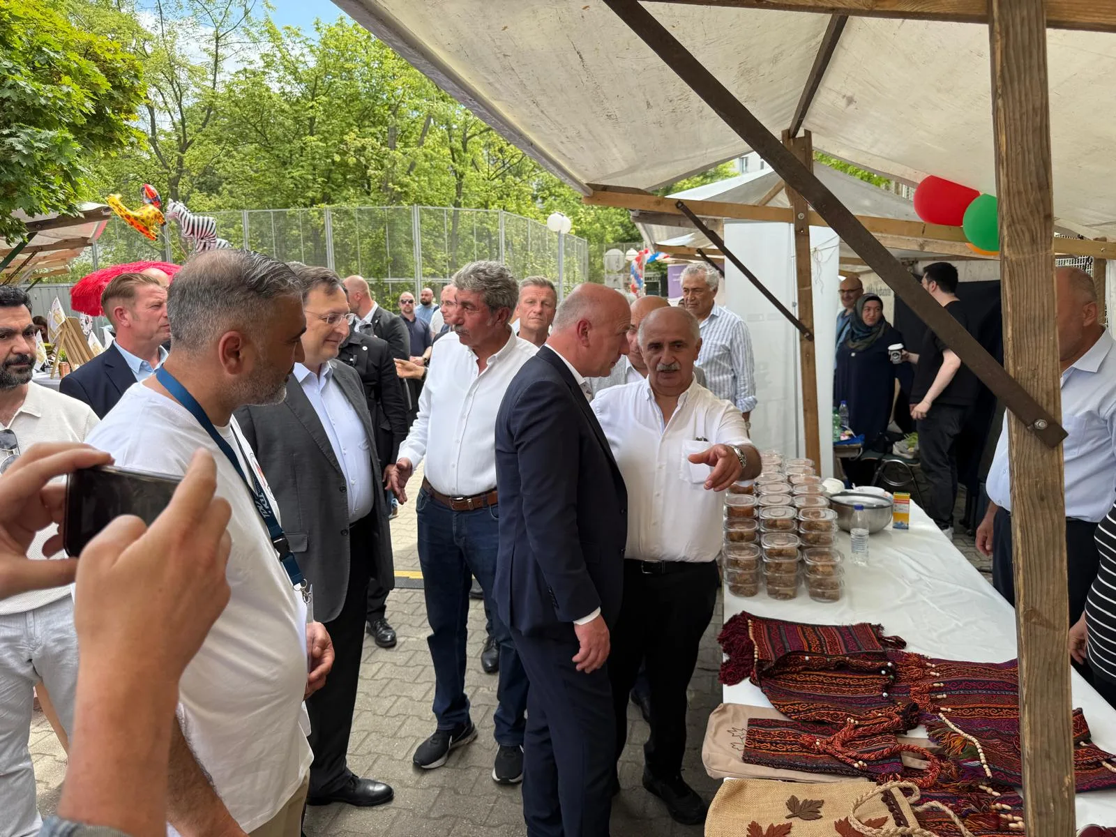 Berlin’de TDU Yaz Şenliği Coşkuyla Gerçekleşti