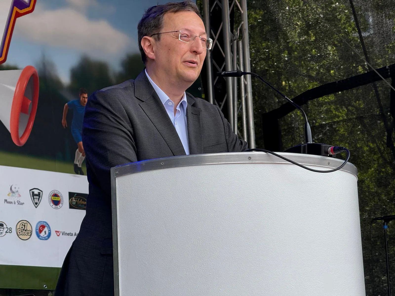 Berlin’de TDU Yaz Şenliği Coşkuyla Gerçekleşti
