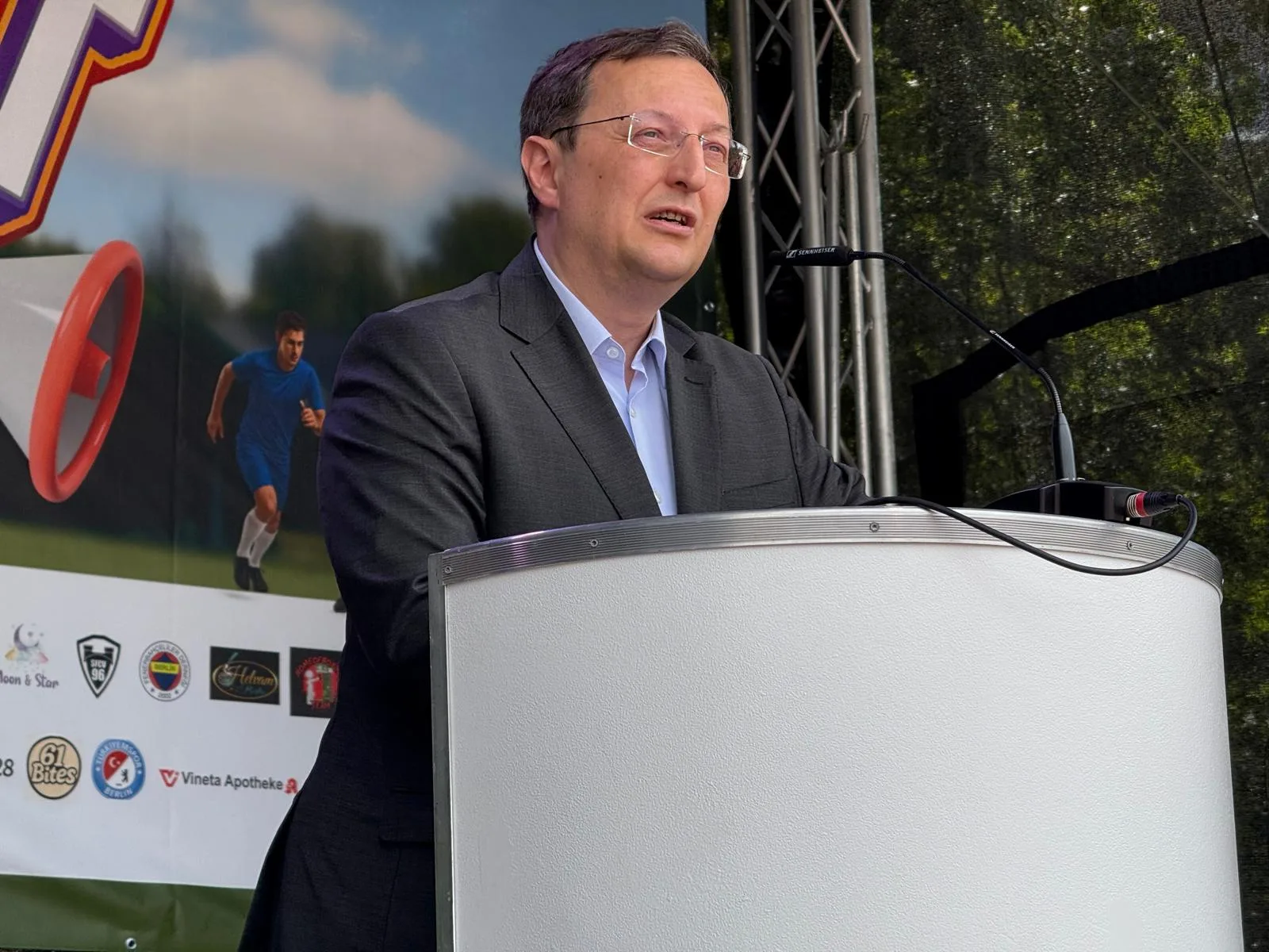 Berlin’de TDU Yaz Şenliği Coşkuyla Gerçekleşti