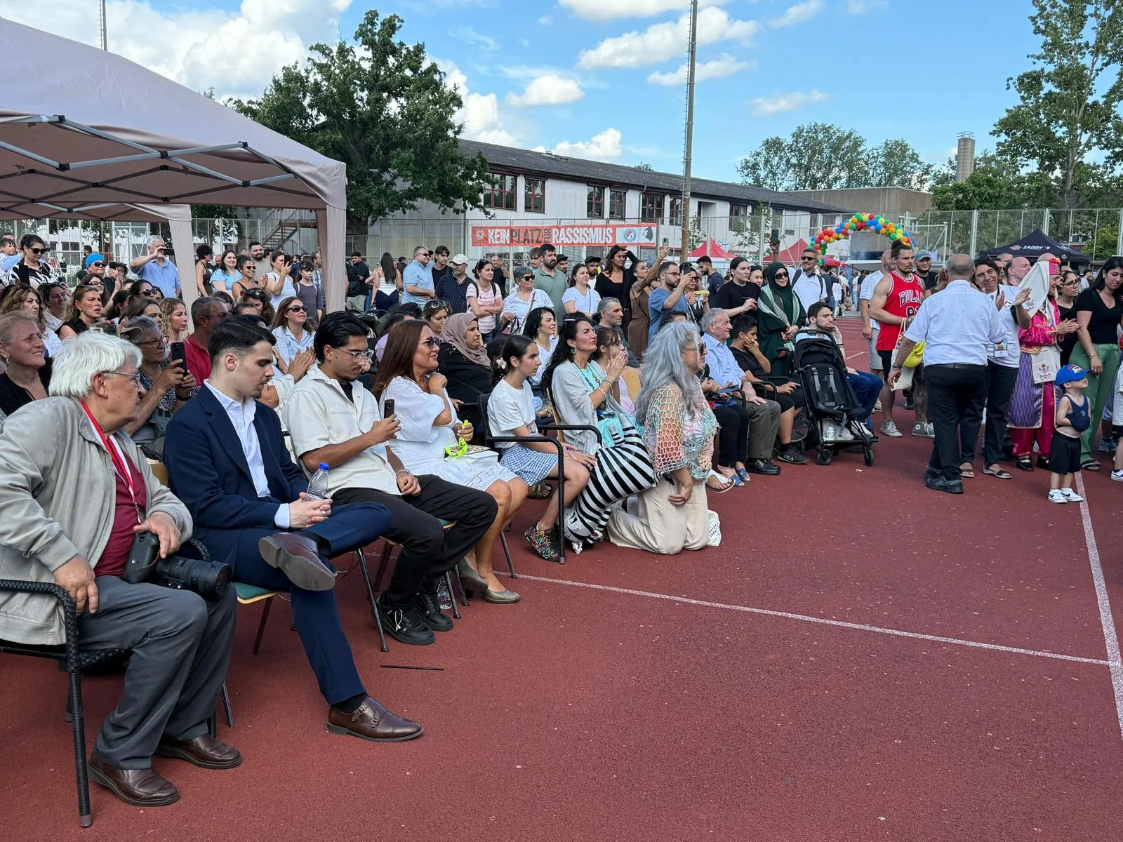 Berlin’de TDU Yaz Şenliği Coşkuyla Gerçekleşti