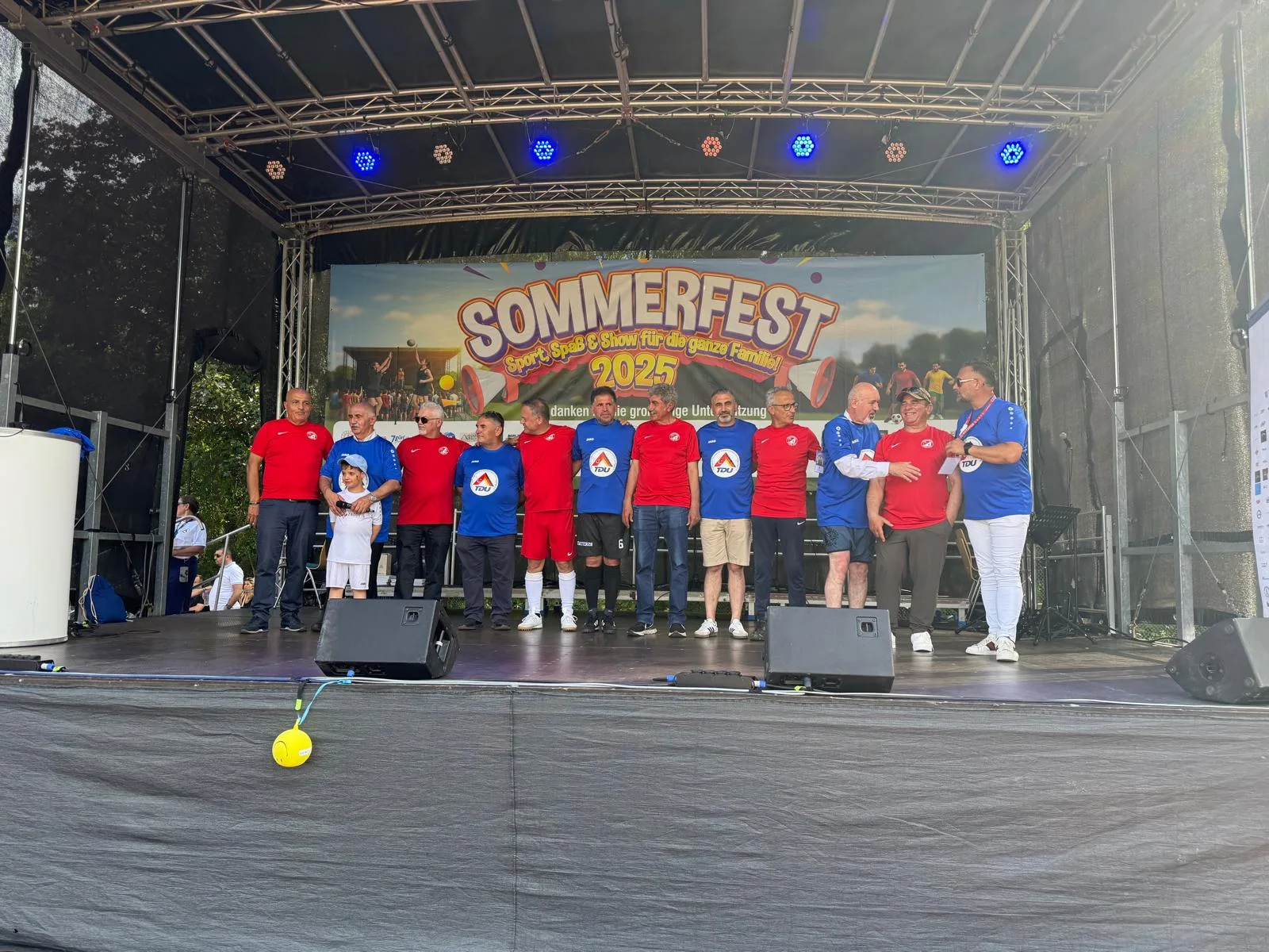 Berlin’de TDU Yaz Şenliği Coşkuyla Gerçekleşti