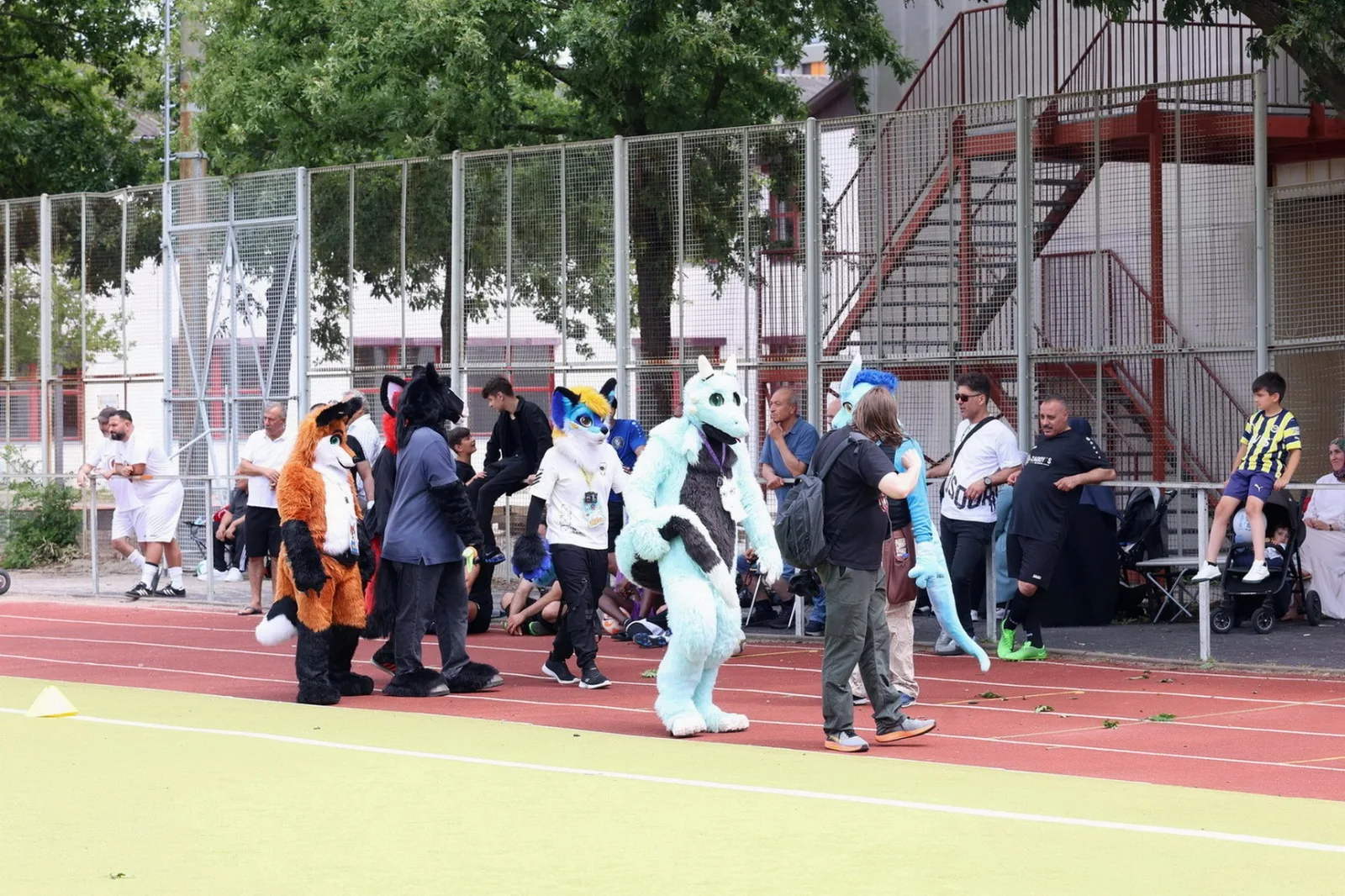 Berlin’de TDU Yaz Şenliği Coşkuyla Gerçekleşti