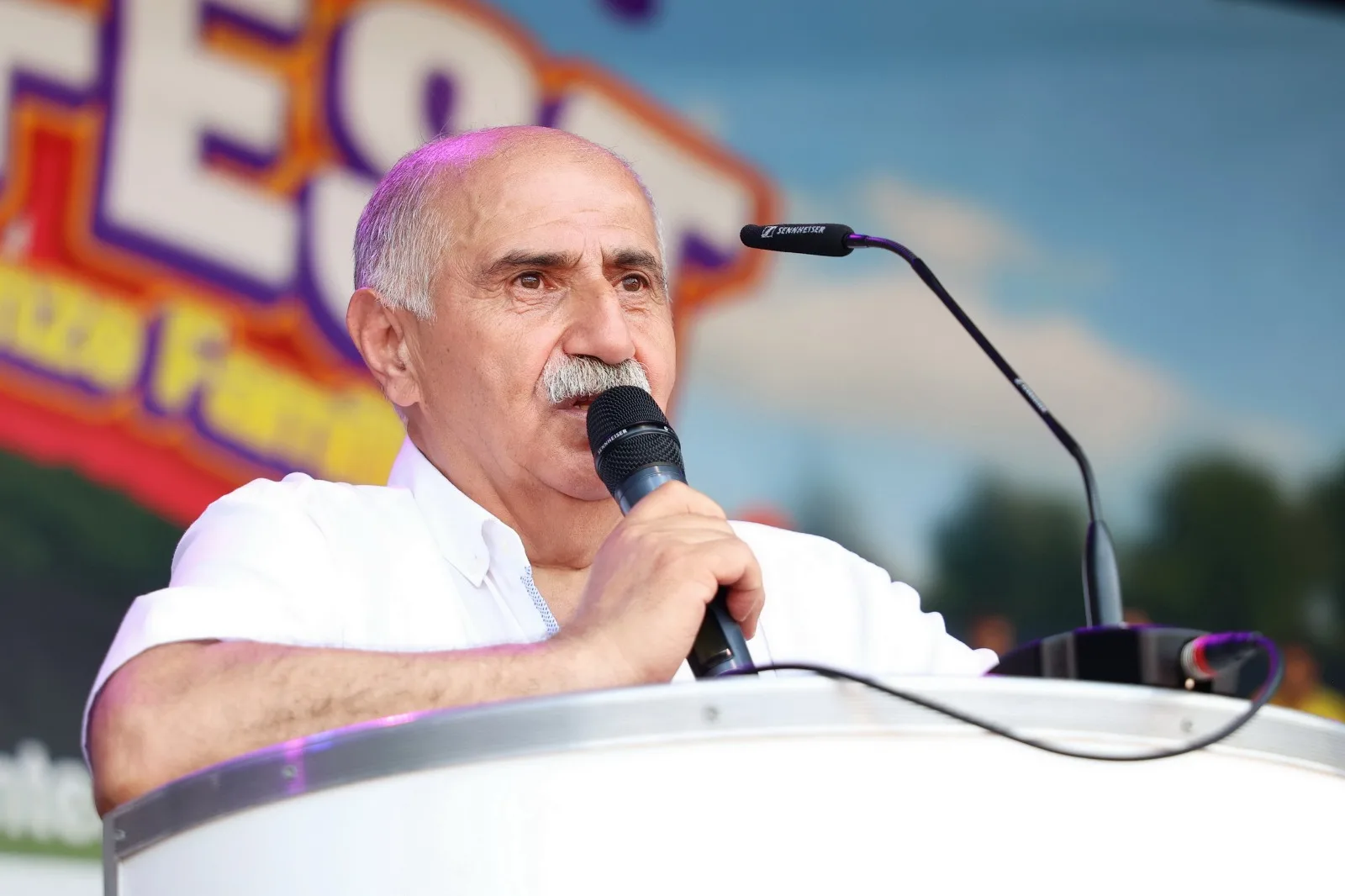 Berlin’de TDU Yaz Şenliği Coşkuyla Gerçekleşti