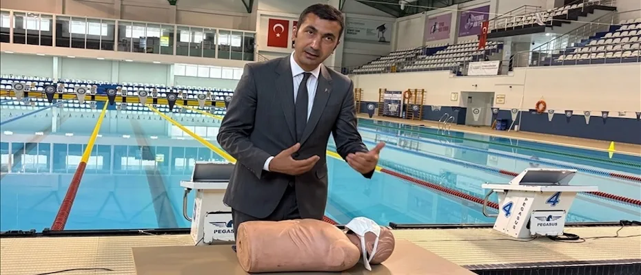 Yüzmeyi iyi biliyorum diyenler denizde daha çok boğuluyor