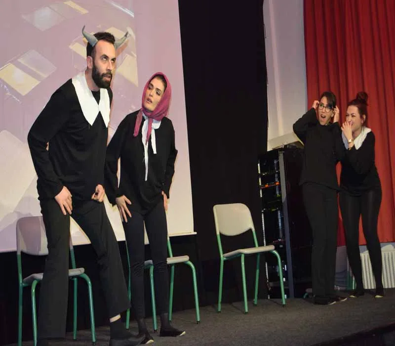 “Az İz, Çok Biz” Hamburg’da tiyatroseverle buluşuyor
