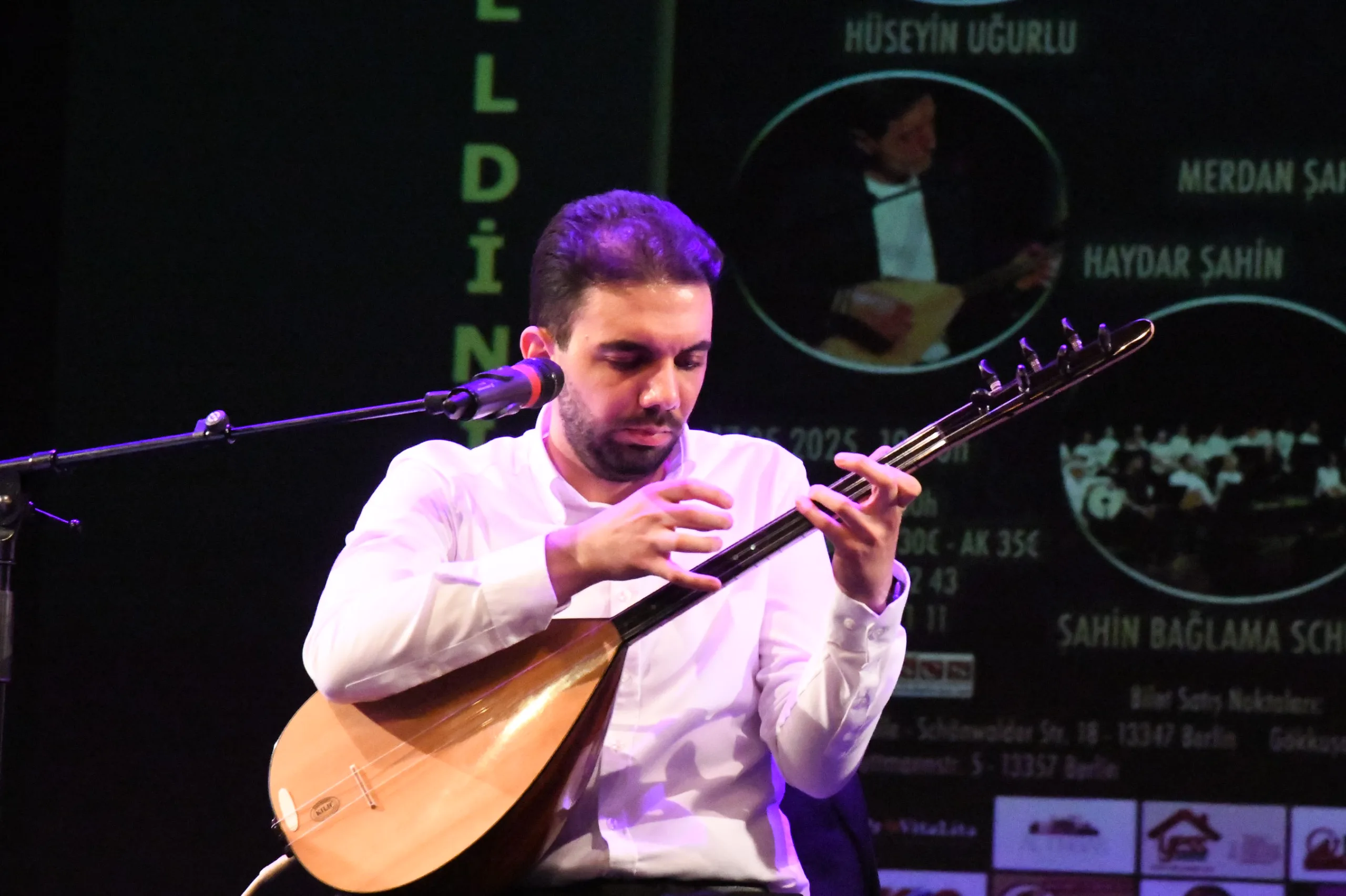 Şahin Bağlama Okulu 25. Yılında Berlin’de Unutulmaz Bir Konserle Kutlama Yaptı