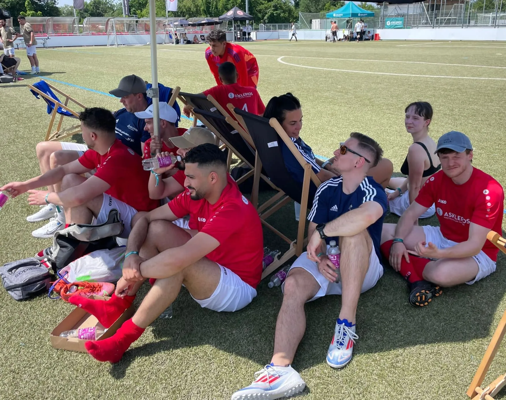 Sağlık Çalışanları Futbol Turnuvasında Hem Rekabet Etti Hem Eğlendi