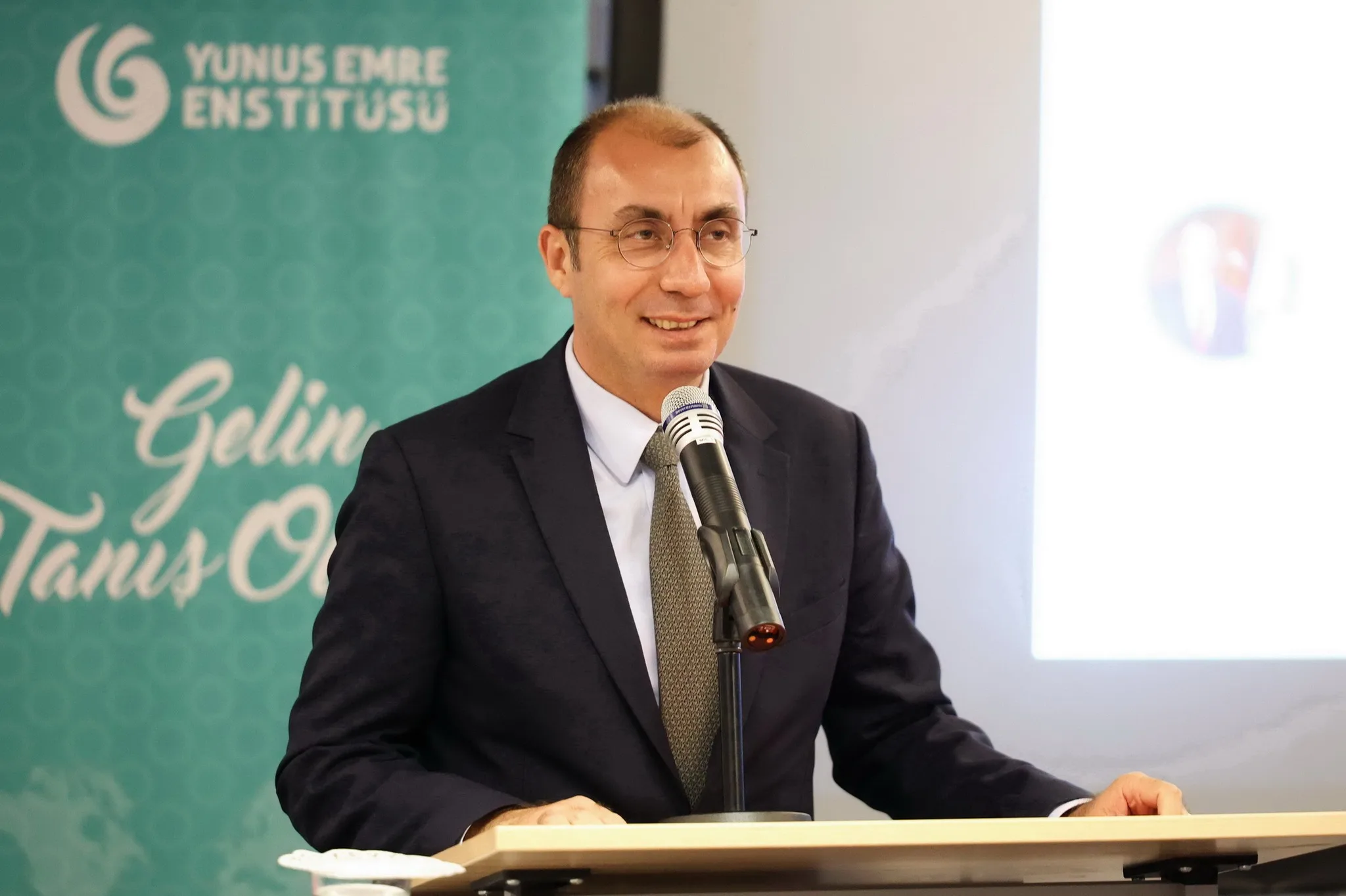 Berlin’de Diyarbakırlı Şairler ve Türkülerle Edebiyat Akşamı