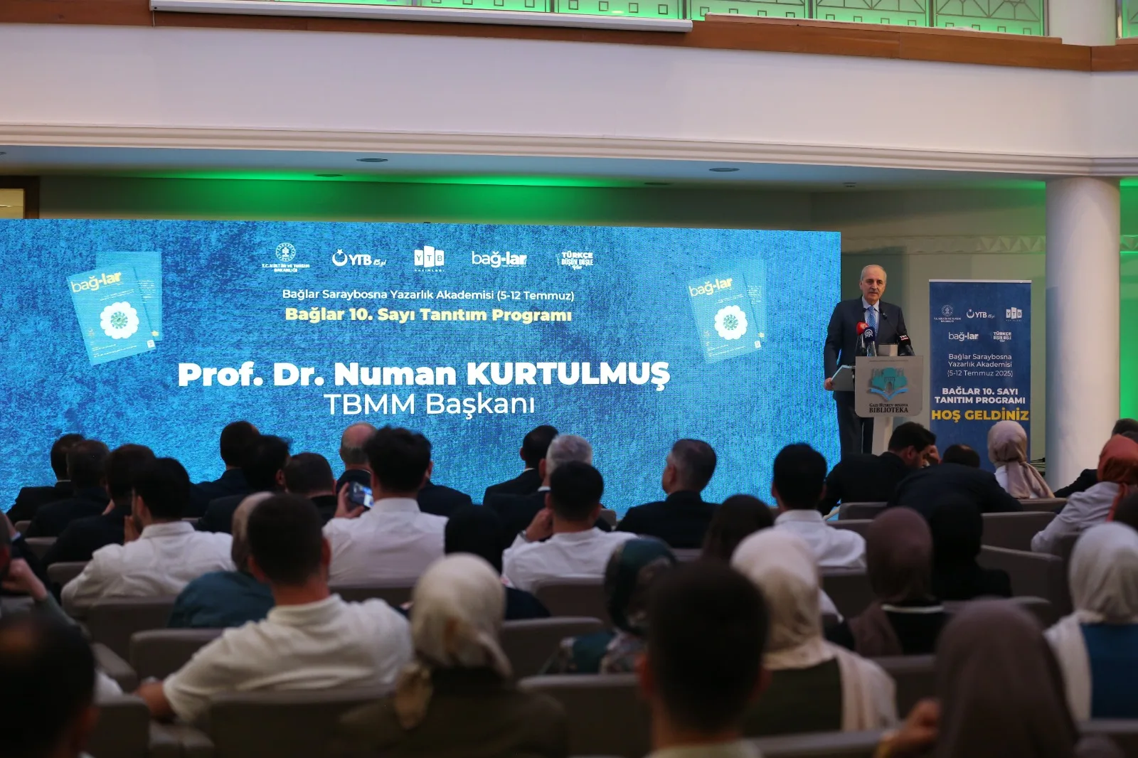Srebrenitsa Soykırımı’nın 30. yılı kapsamında YTB, Bosna’da akademi programları ve yürüyüşler düzenledi
