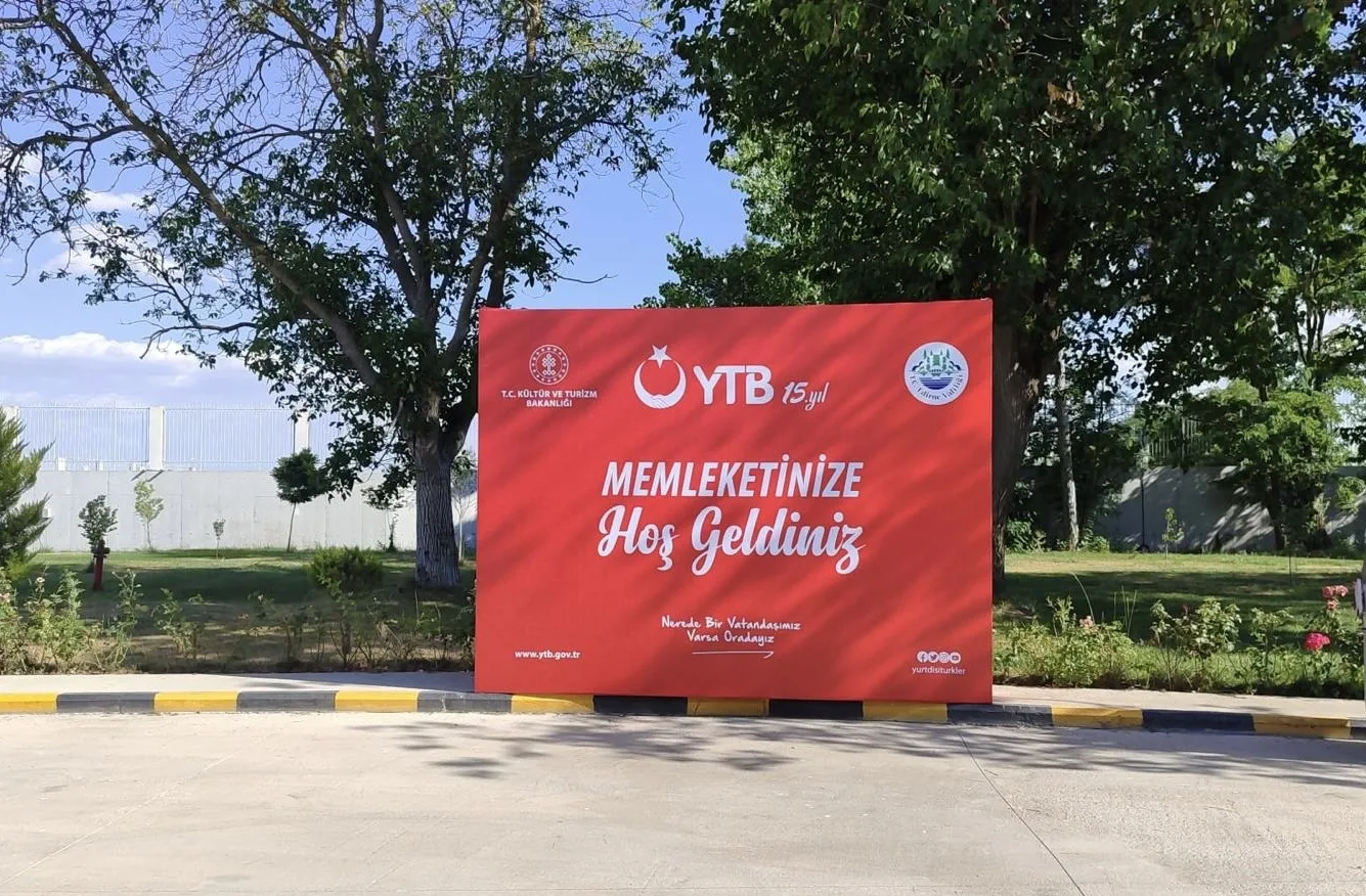 YTB'den Sınır Kapılarında “Karşılama ve Uğurlama” Hizmeti