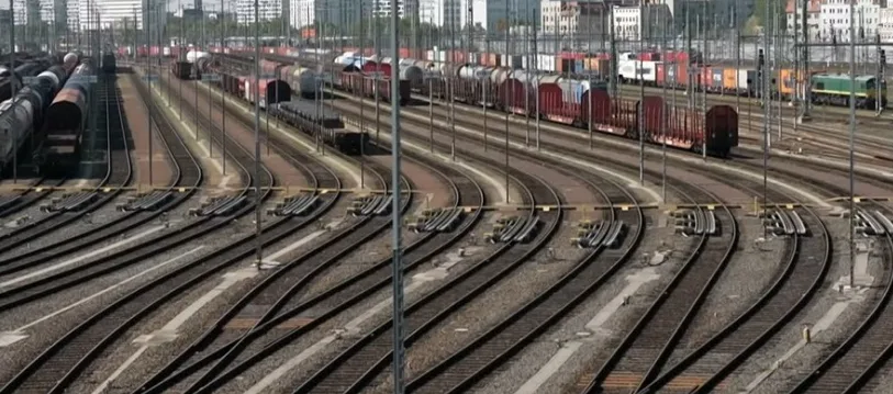 Almanya demiryolu ağına 100 milyar avro yatırım