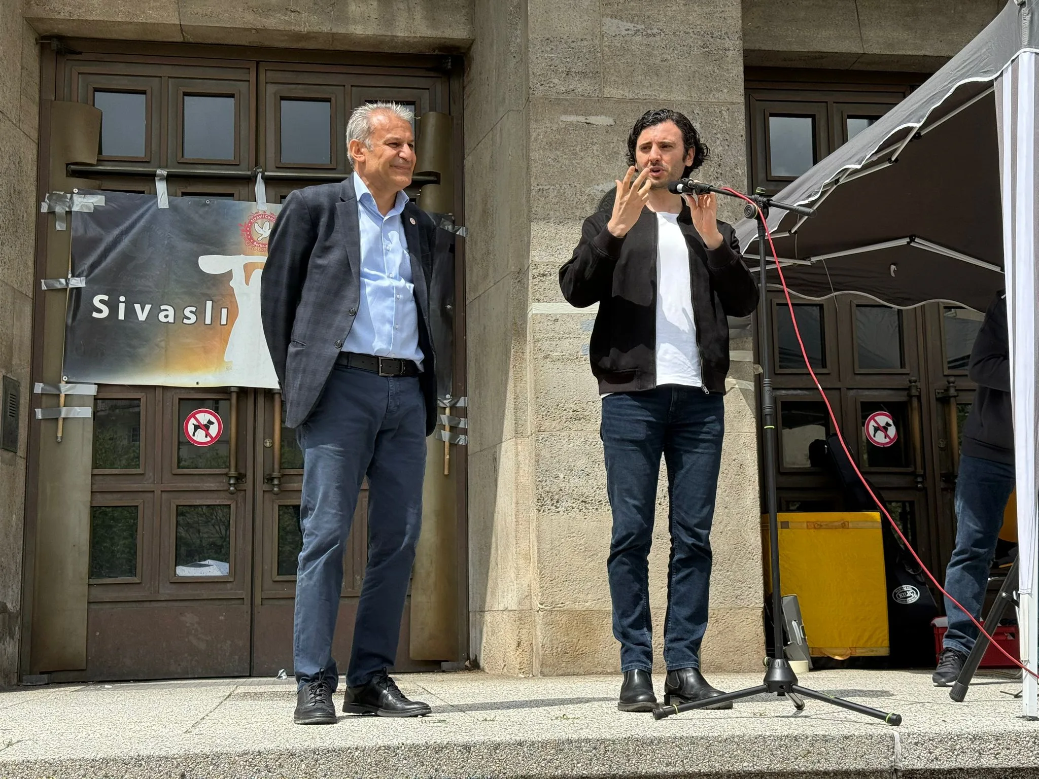 Berlin’de Aşure Günü: Sivaslı Canlar’dan Birlik, Dayanışma ve Barış Mesajı