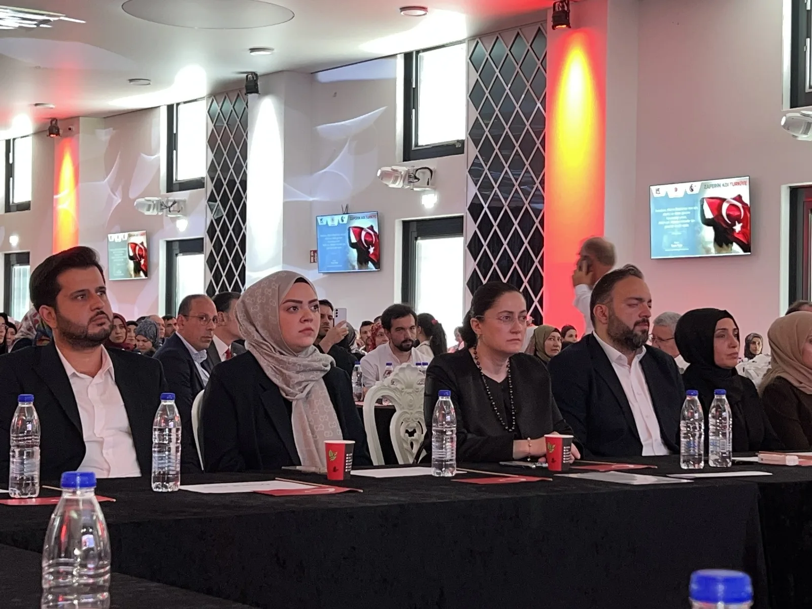 Başkonsolos Cebeci: “FETÖ yalnızca Türkiye için değil, Almanya için de güvenlik tehdidi”