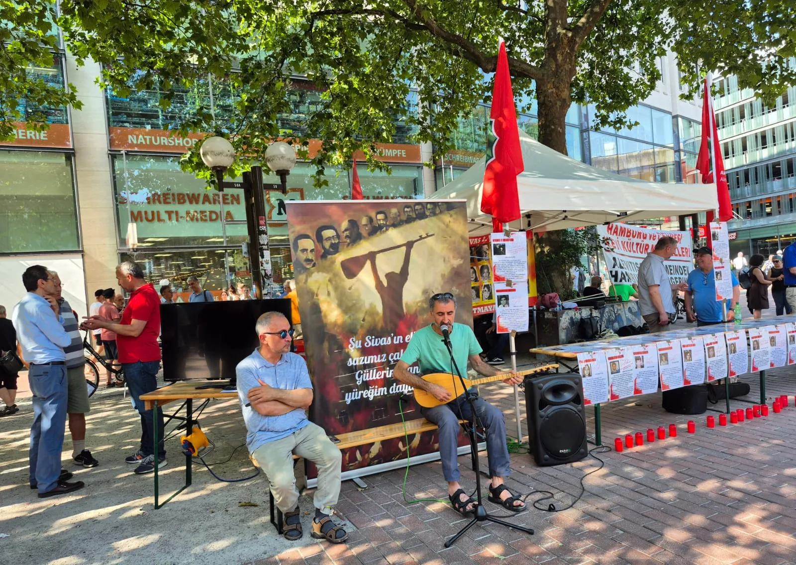 Sivas Madımak Şehitleri Hamburg’da Anıldı