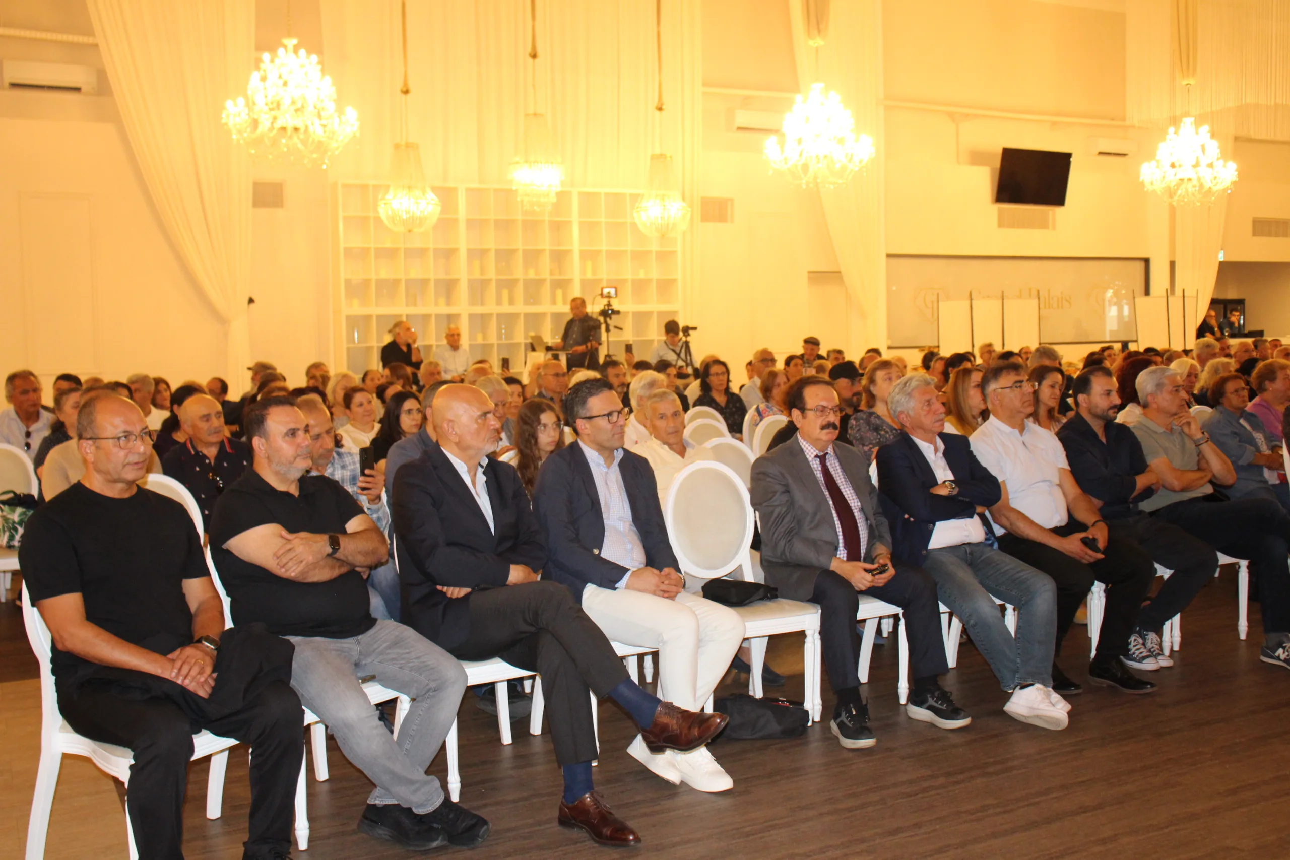 Sivas Katliamı Anmasında Hamburg`da Duygu Dolu Anlar