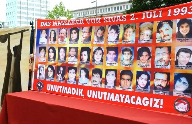 Sivas Madımak Şehitleri Hamburg’da Anıldı