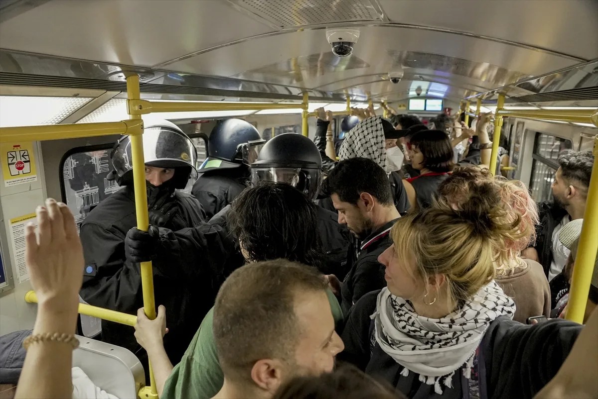 Almanya'da polis Filistin'e destek eylemine sert müdahalede bulundu