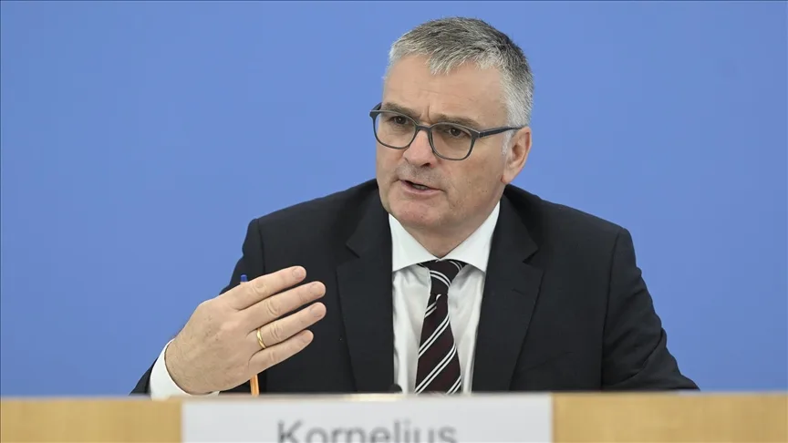 Stefan Kornelius: İsrail'in (Gazze'ye) kapsamlı yardım sağlama yükümlülüğü devam ediyor
