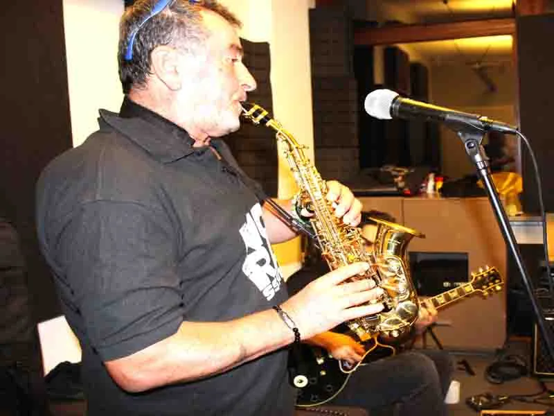 Konser Öncesi Provalarda Enerji Dolu Hazırlık Yapıyorlar