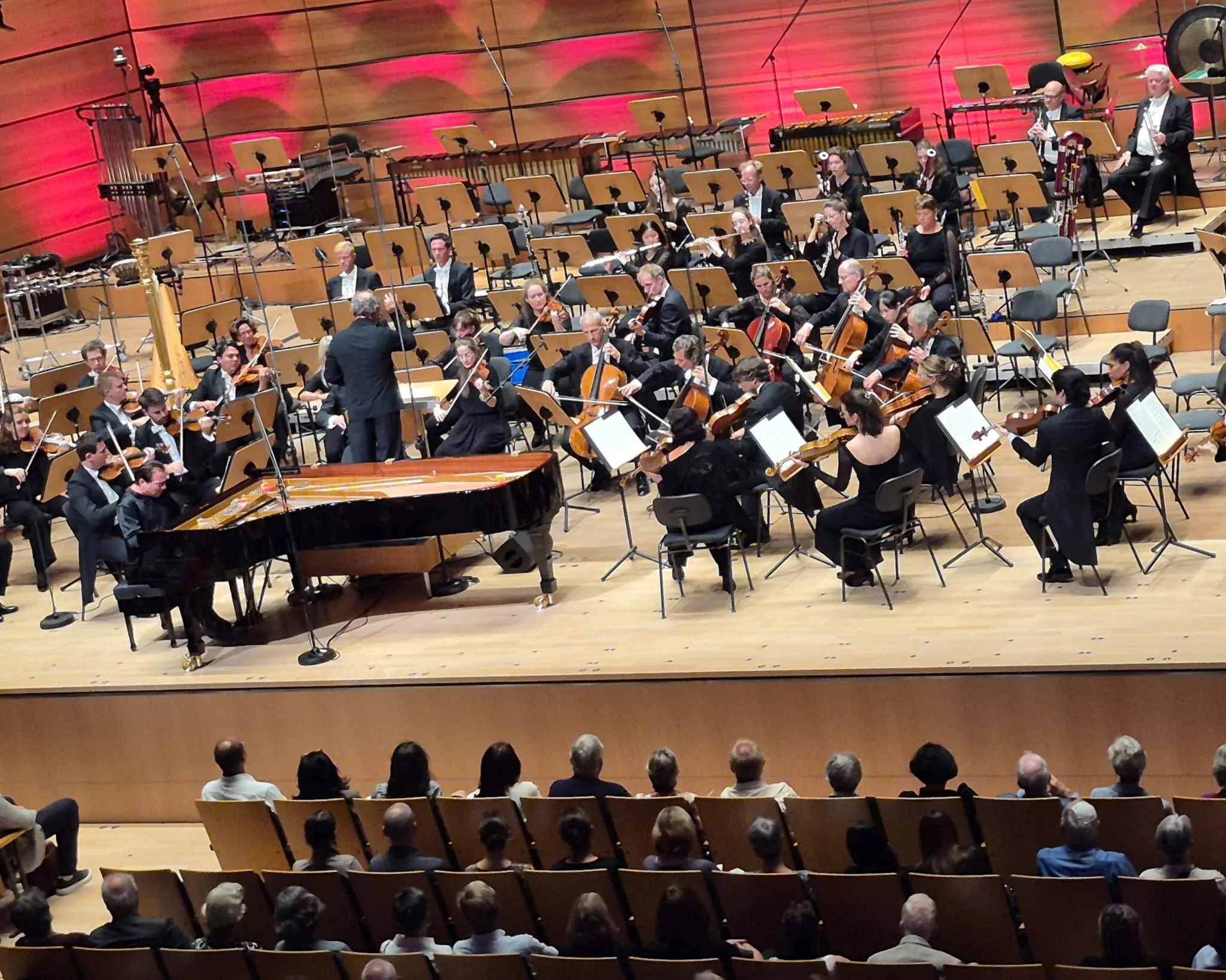 Lübeck`te Fazıl Say Rüzgarı: Unutulmaz Konser Geçidi