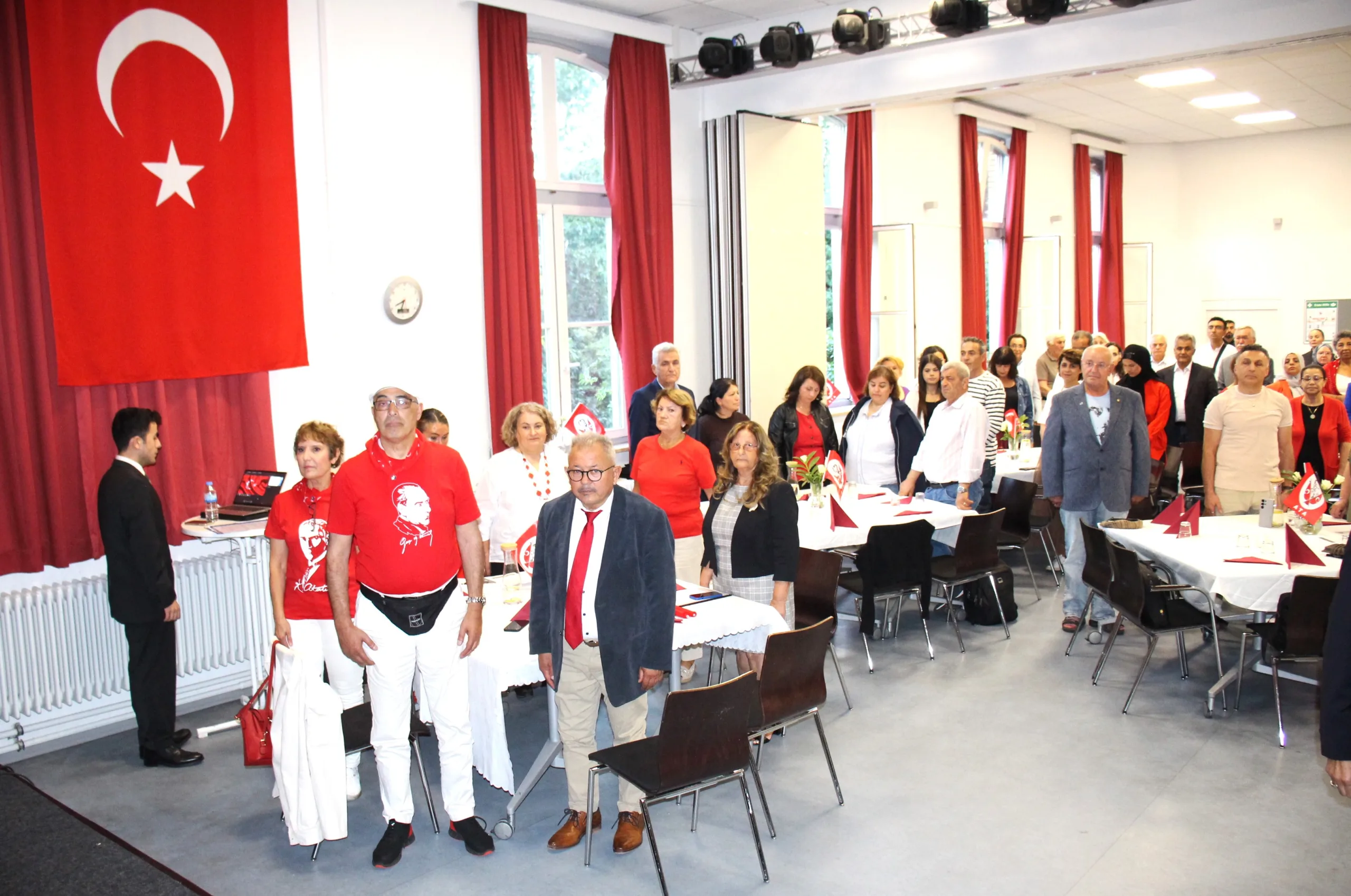 Hamburg’da 30 Ağustos Zafer Bayramı’nın 103. Yılı Coşkuyla Kutlandı