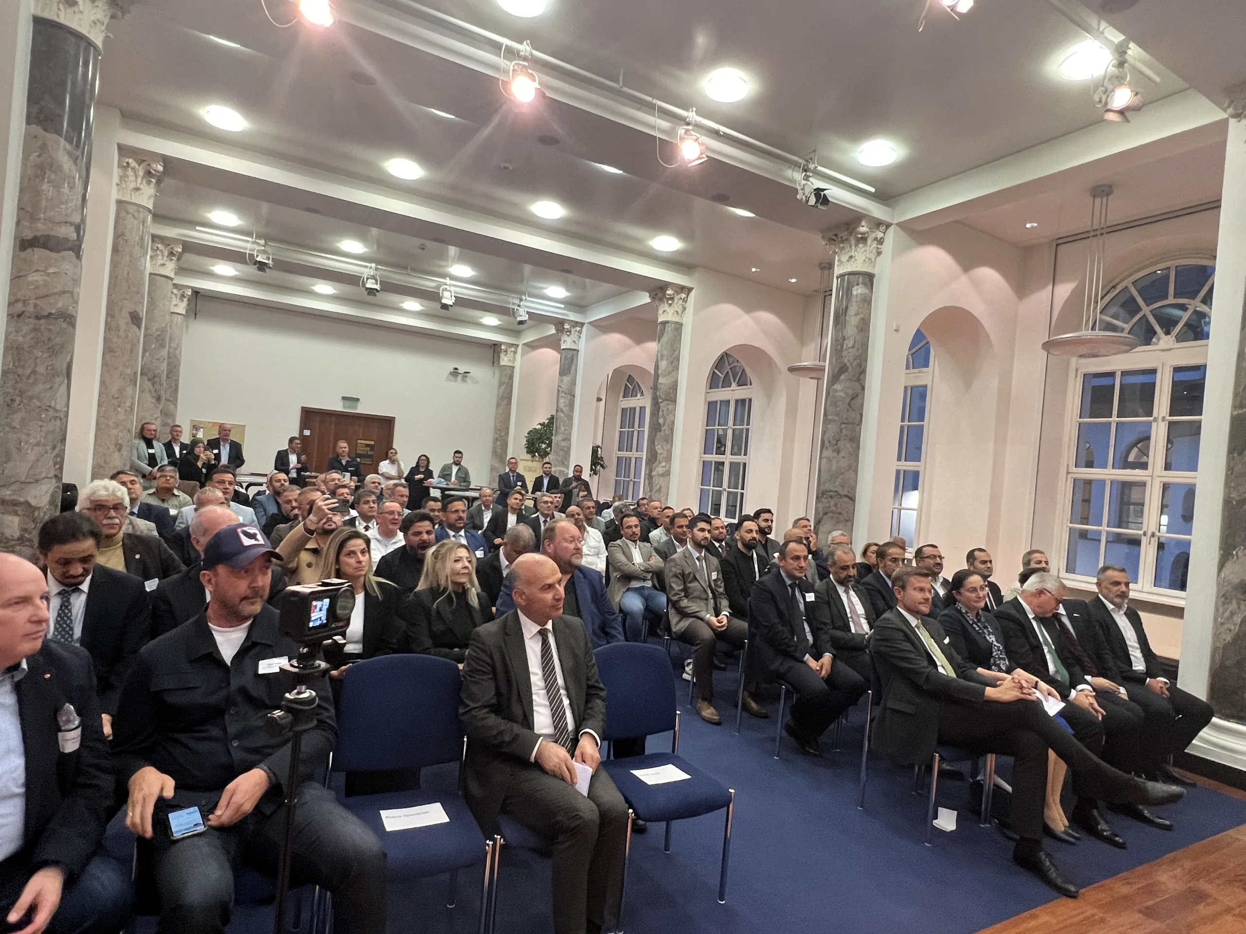 Türk-Alman ticaret işbirliği toplantısı Nürnberg’de düzenlendi