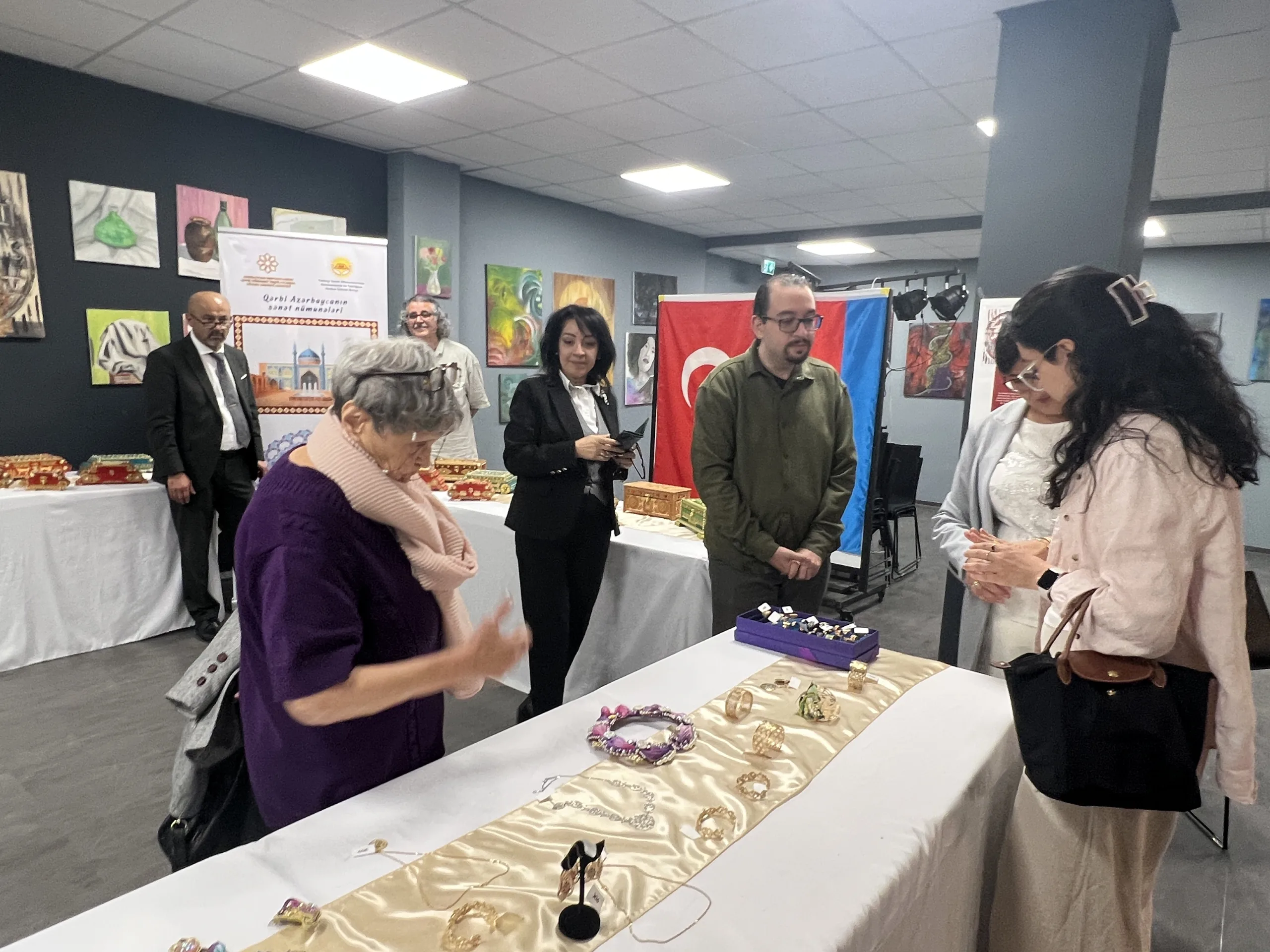 Azerbaycan’ın Sanat Mirası Nürnberg’de Sergilendi