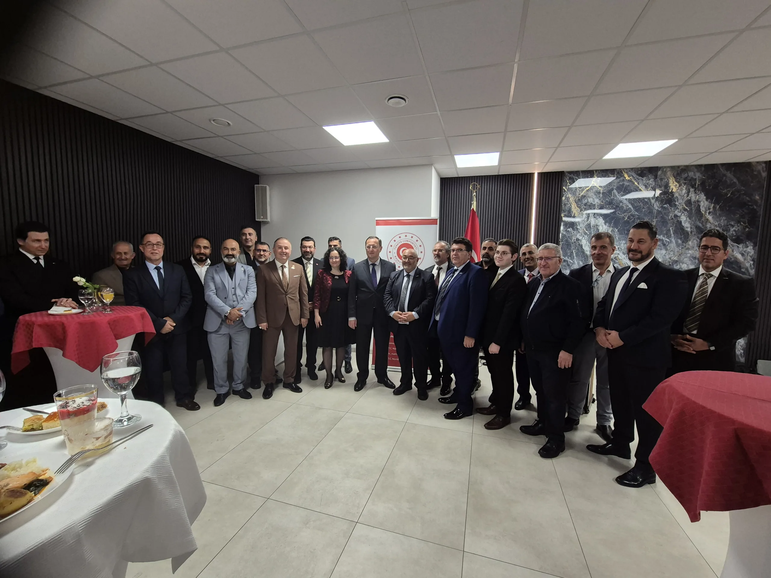 Büyükelçi Gökhan Turan Nürnberg’de Türk Toplumu ile Buluştu