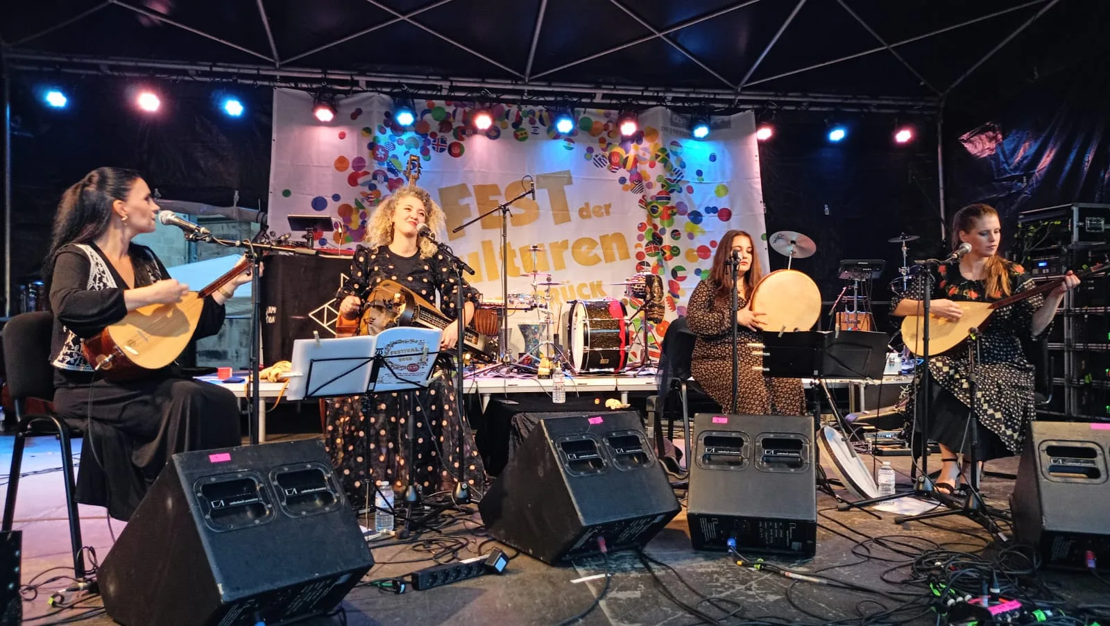 Telli Turnalar, Osnabrück Kültür Festivaline Renk Kattı