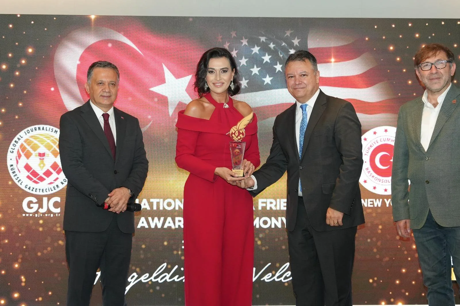 New York’ta Türk-Amerikan Medya Dostluk Gecesi ve Tarihi Sergi