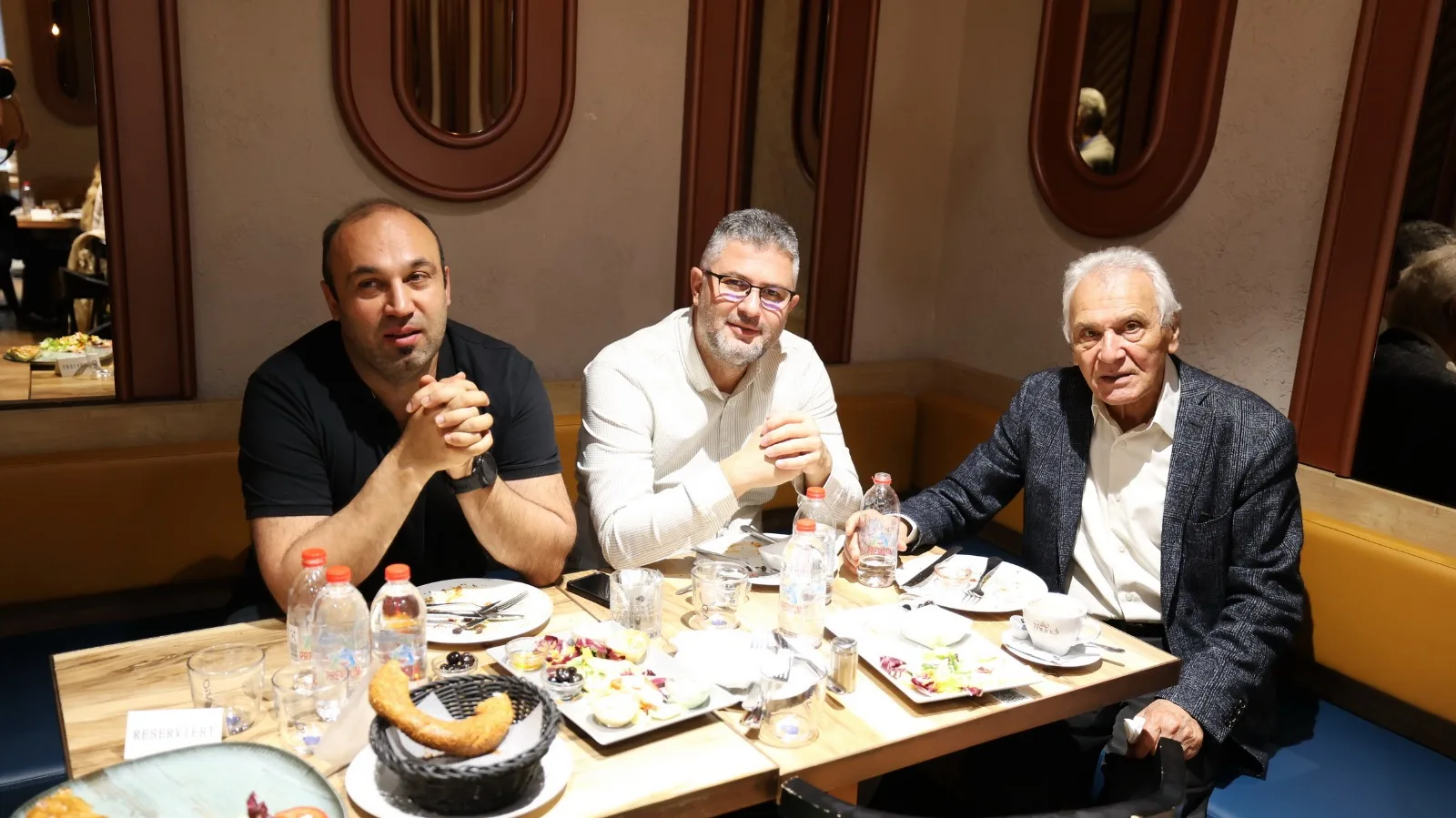 İletişim Müşaviri Dr. Hasan Kocabıyık Başkent Berlin’e veda etti