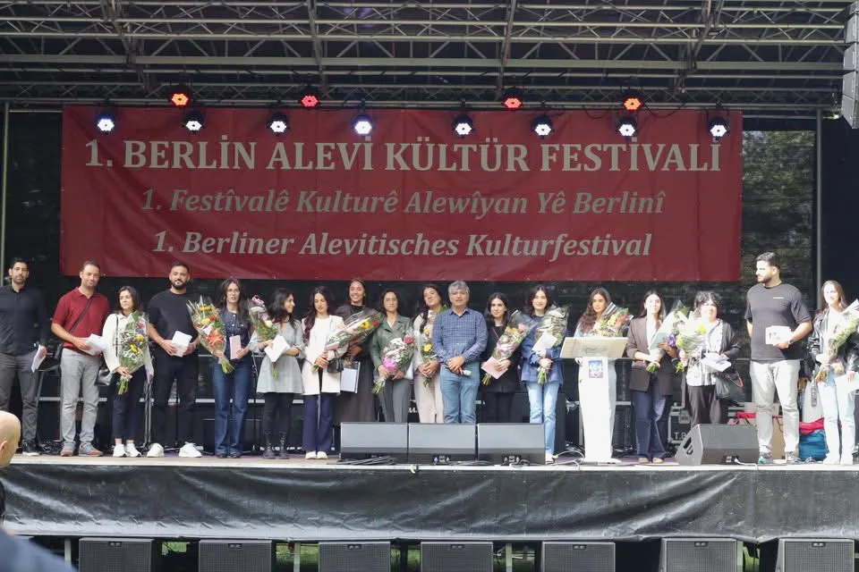 Berlin’de İlk Alevi Kültür Festivali Coşkuyla Gerçekleşti