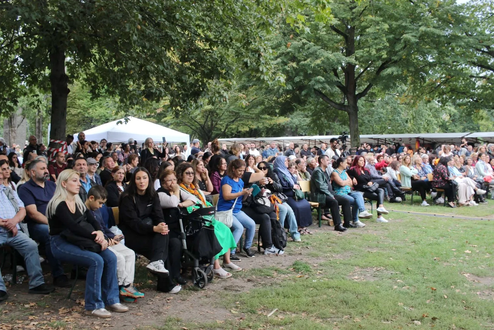 Berlin’de İlk Alevi Kültür Festivali Coşkuyla Gerçekleşti