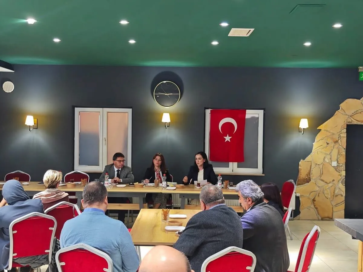 Münih Başkonsolosluğu Vatandaşları Bilgilendirdi