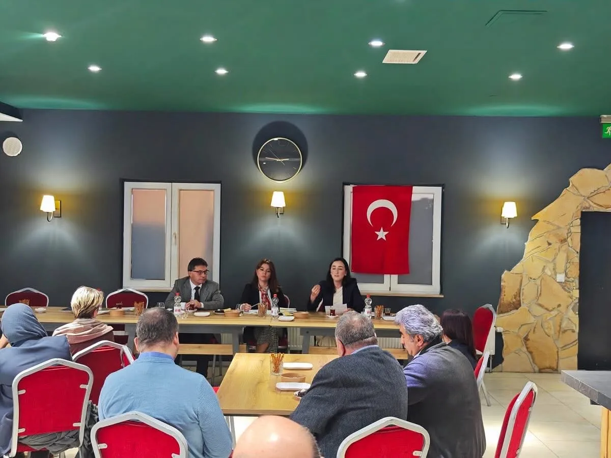 Münih Başkonsolosluğu Vatandaşları Bilgilendirdi