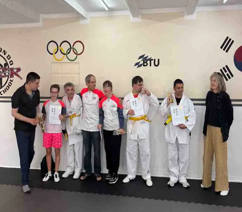 Engelli sporcular kuşak sınavını geçti