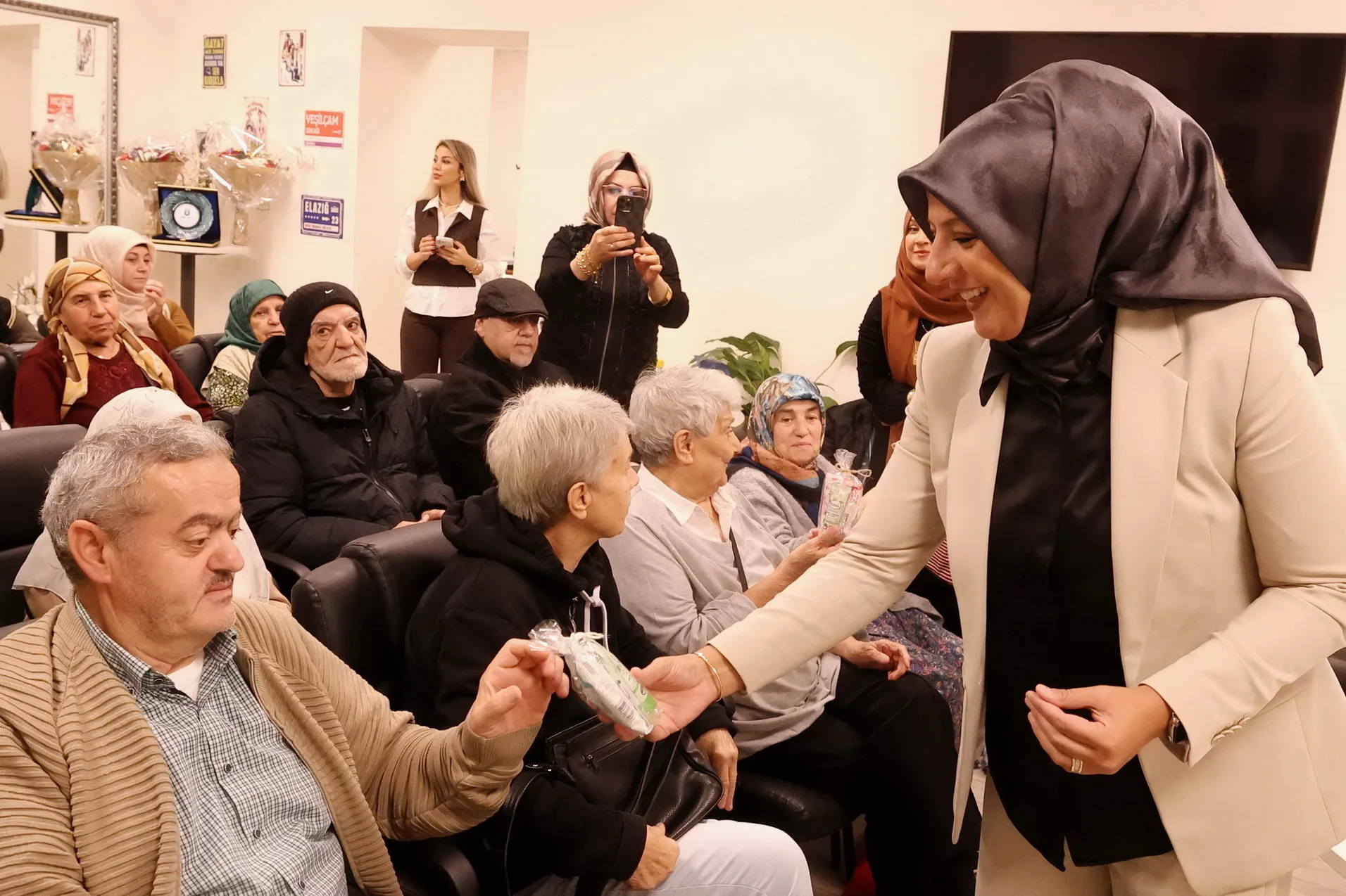 Berlin’de İlk Nesil Büyüklerimize Saygı ve Teşekkür Günü