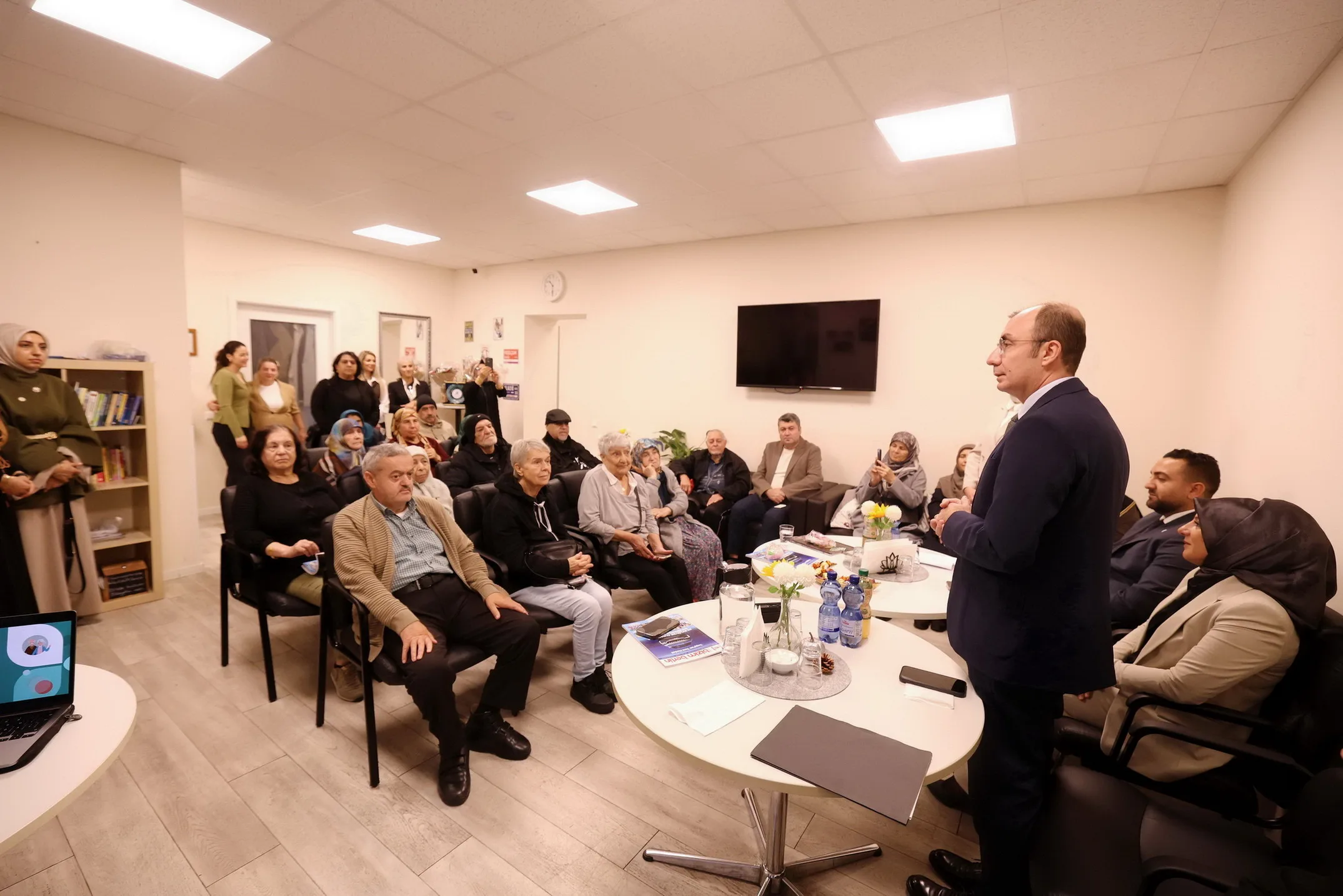 Berlin’de İlk Nesil Büyüklerimize Saygı ve Teşekkür Günü