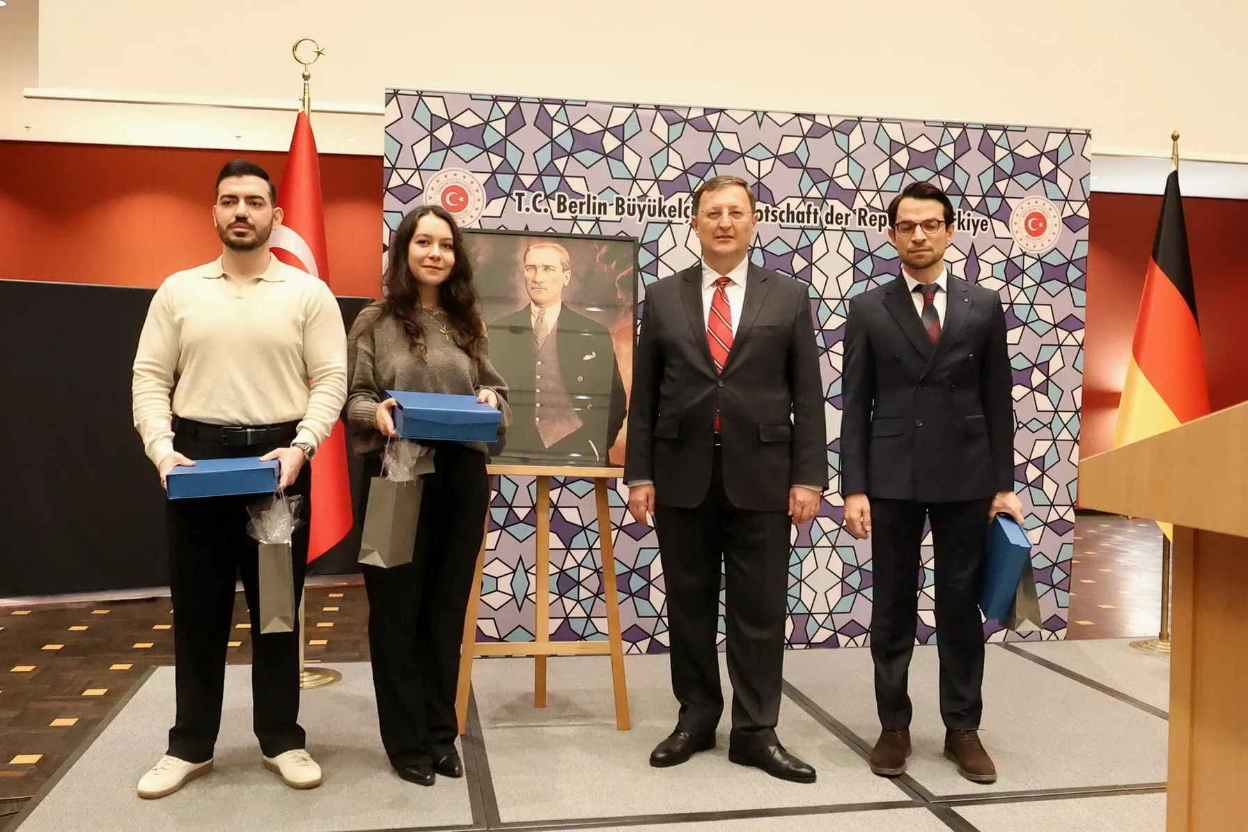 Berlin Büyükelçiliği’nde 7. Geleneksel Öğrenci Buluşması Gerçekleşti