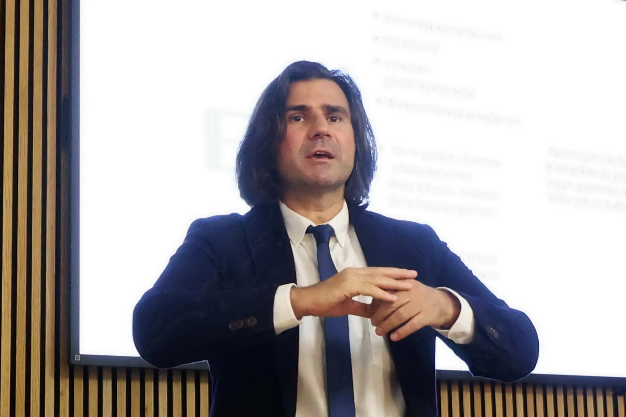 Berlin TDU’da “Görmenin Mucizesi” Konferansı