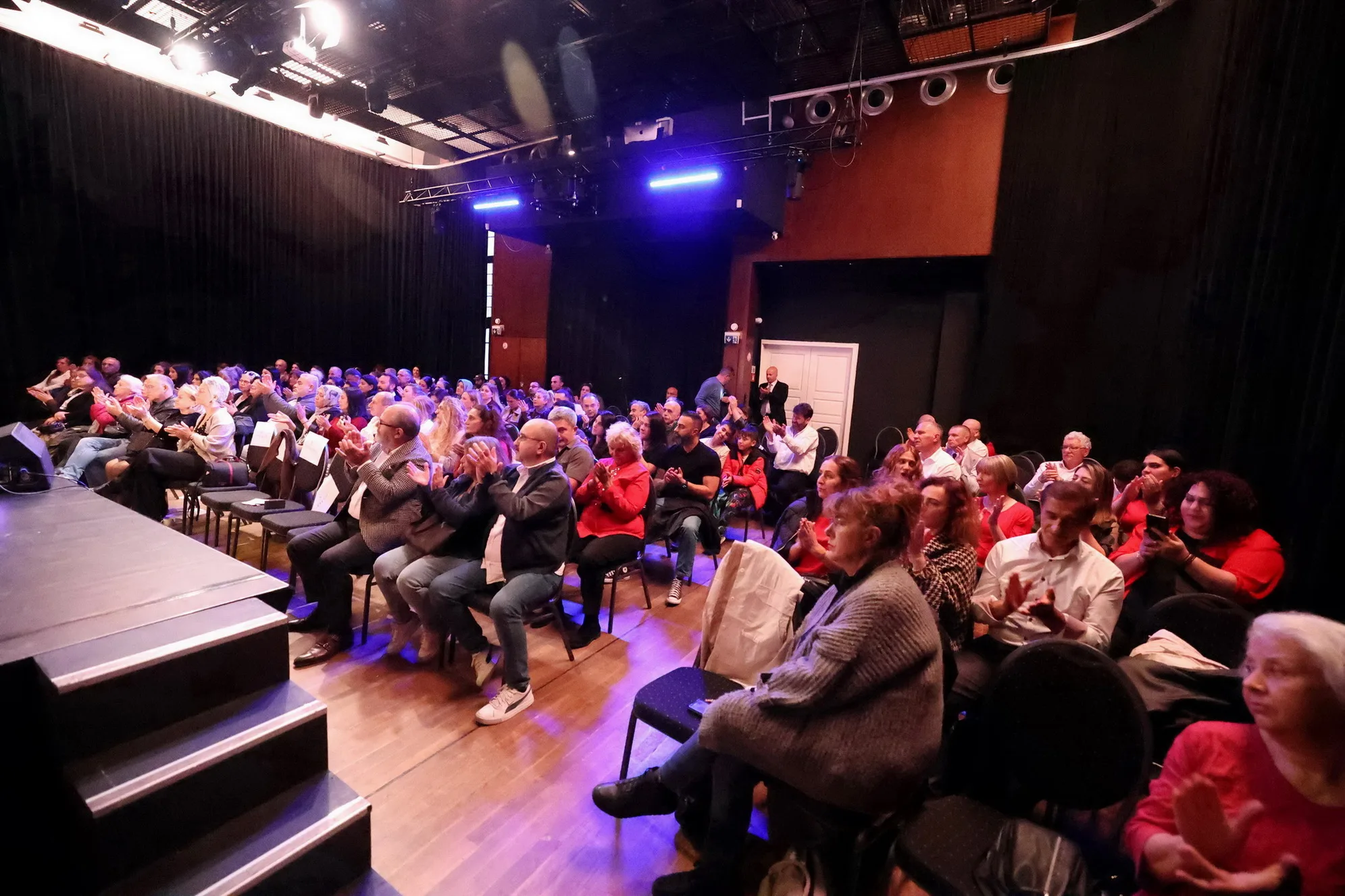 Berlin’de Türkü Rüzgarı: Sıddık Doğan ve Haldun Karabudak’tan “Türkülerle Muhabbet” Konseri